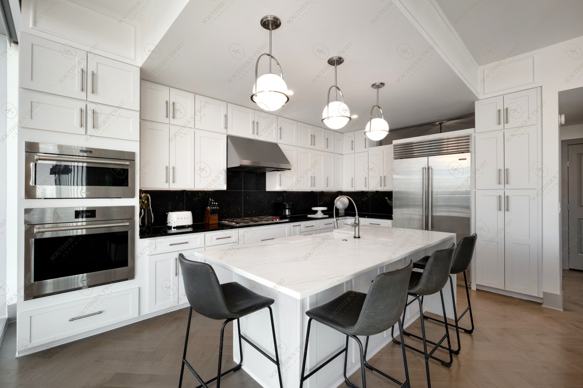 1616 West End Ave Unit: 2004