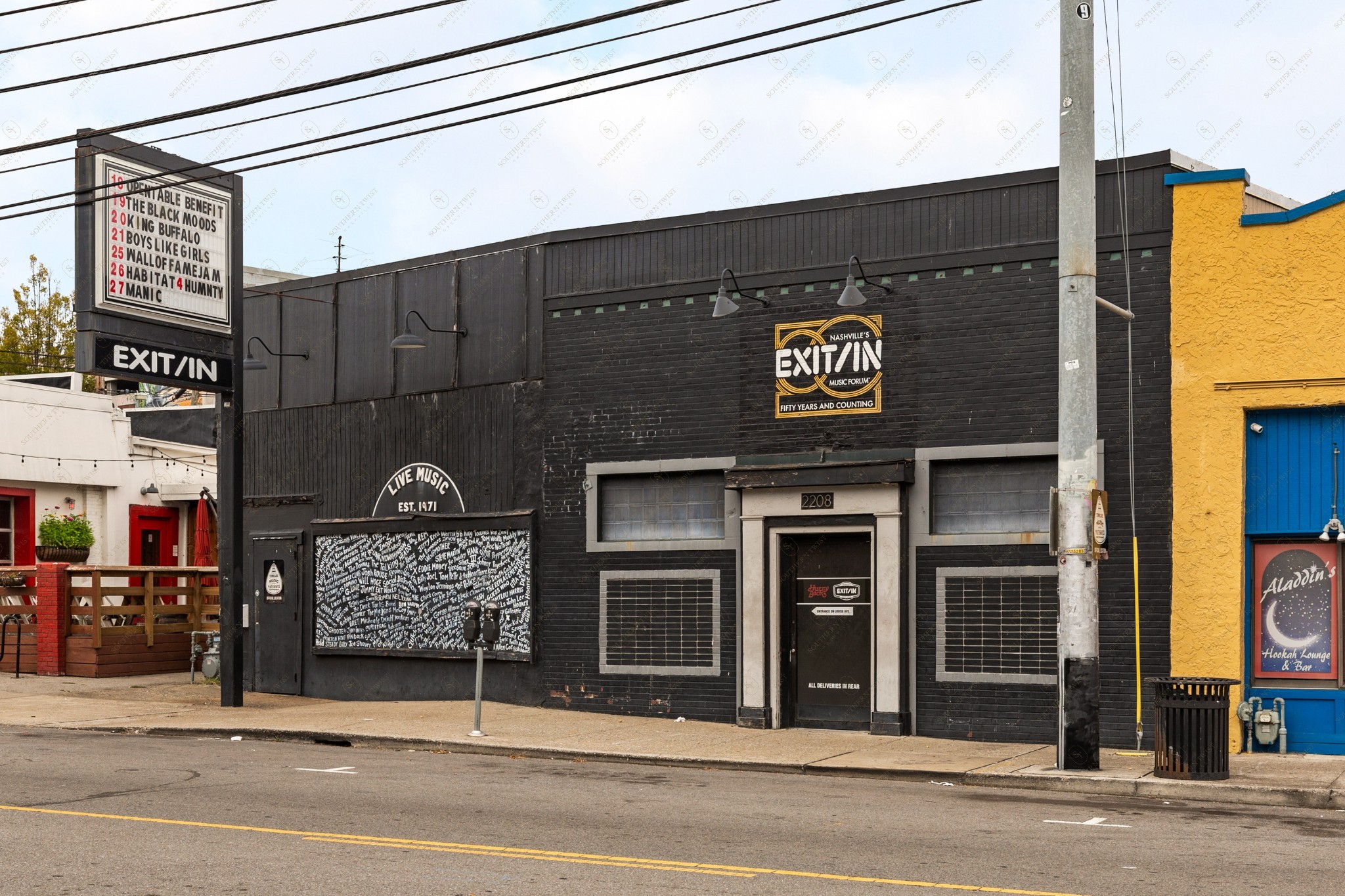 1616 West End Ave Unit: 2004