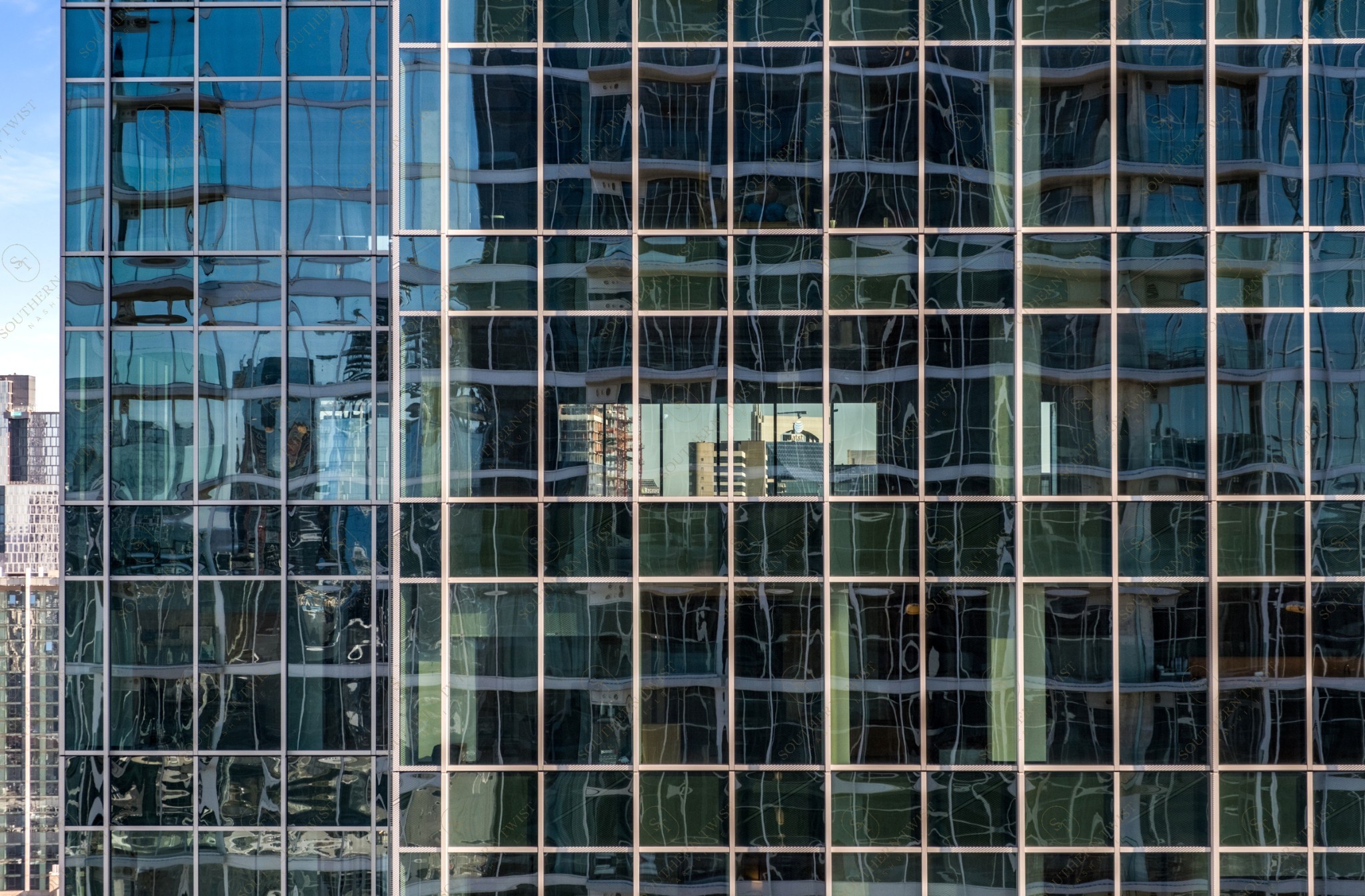 1616 West End Ave Unit: 2004