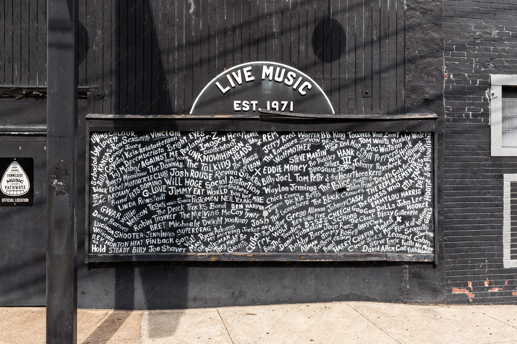 1616 West End Ave Unit: 2004