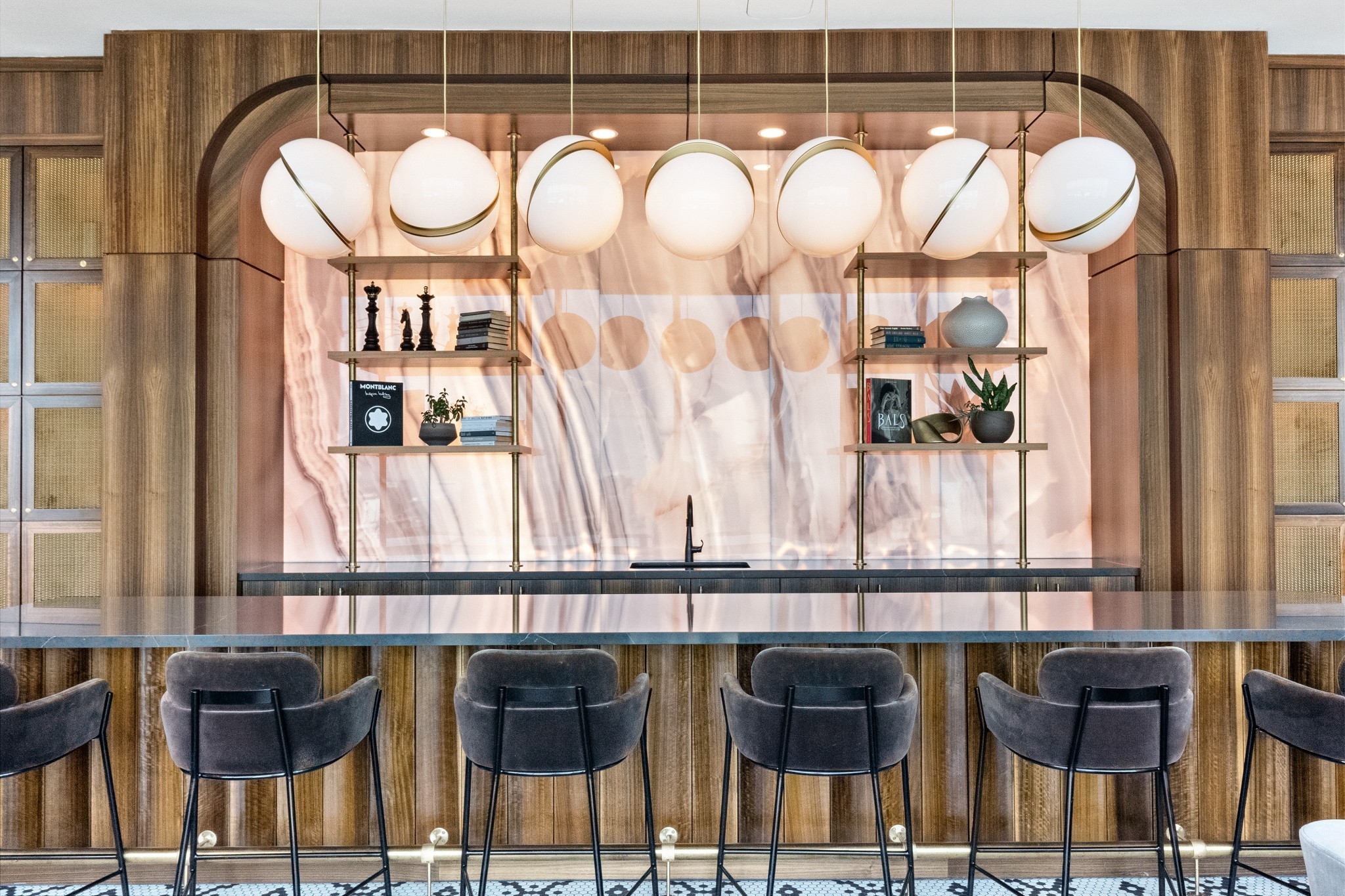 1616 West End Ave Unit: 1804