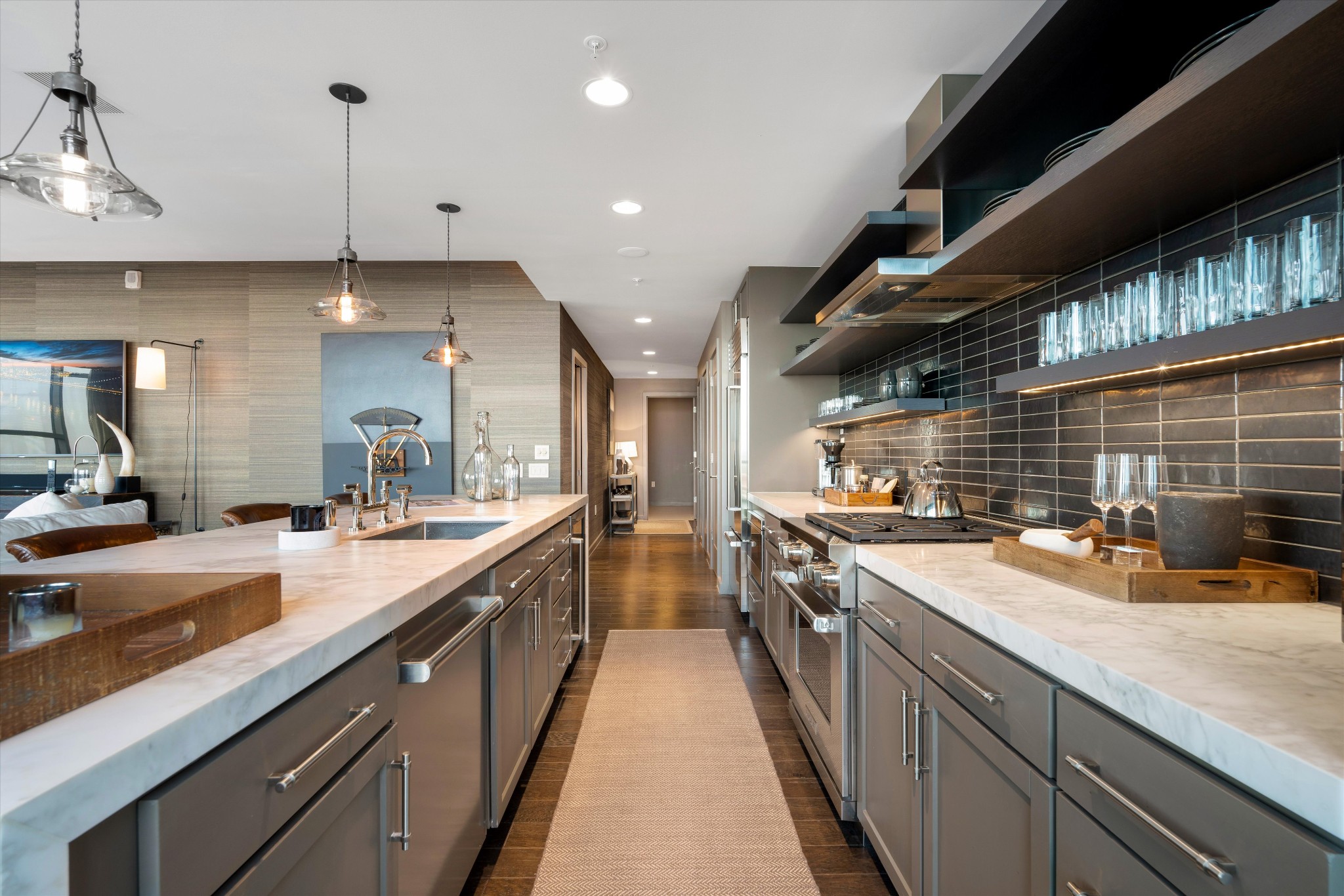 1212 Laurel St Unit: 1801