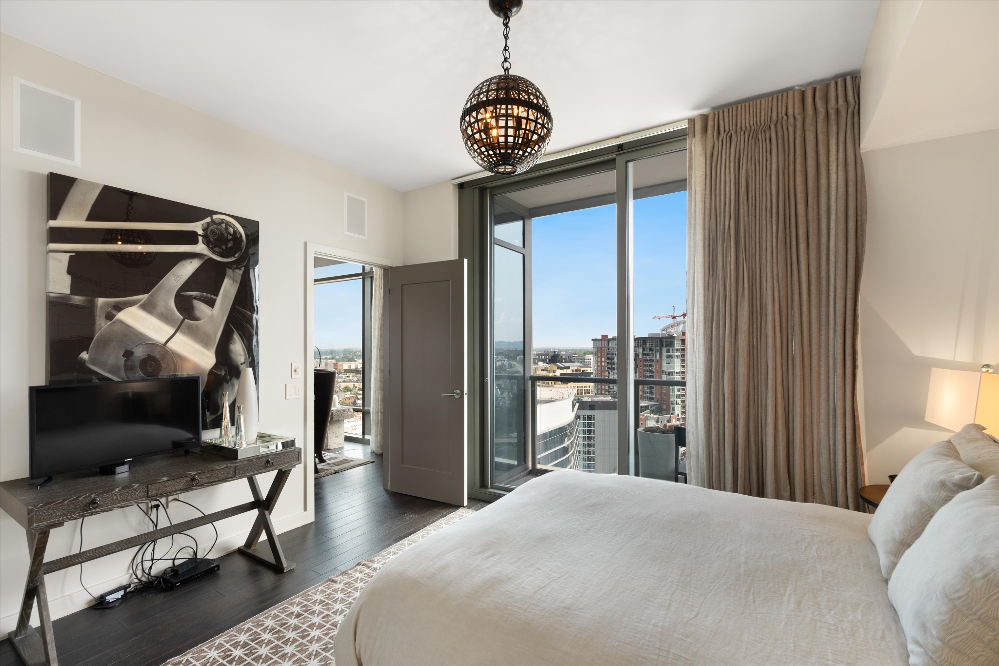 1212 Laurel St Unit: 1801