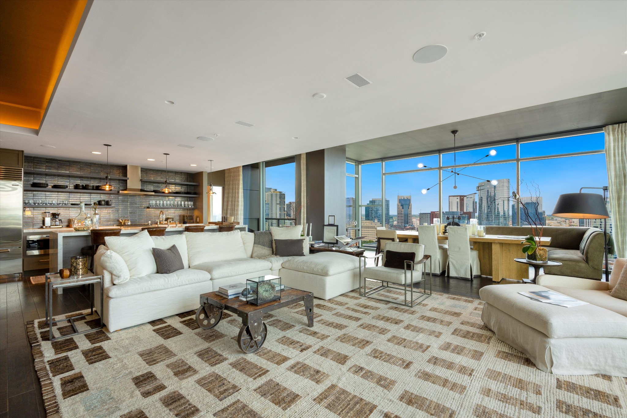 1212 Laurel St Unit: 1801