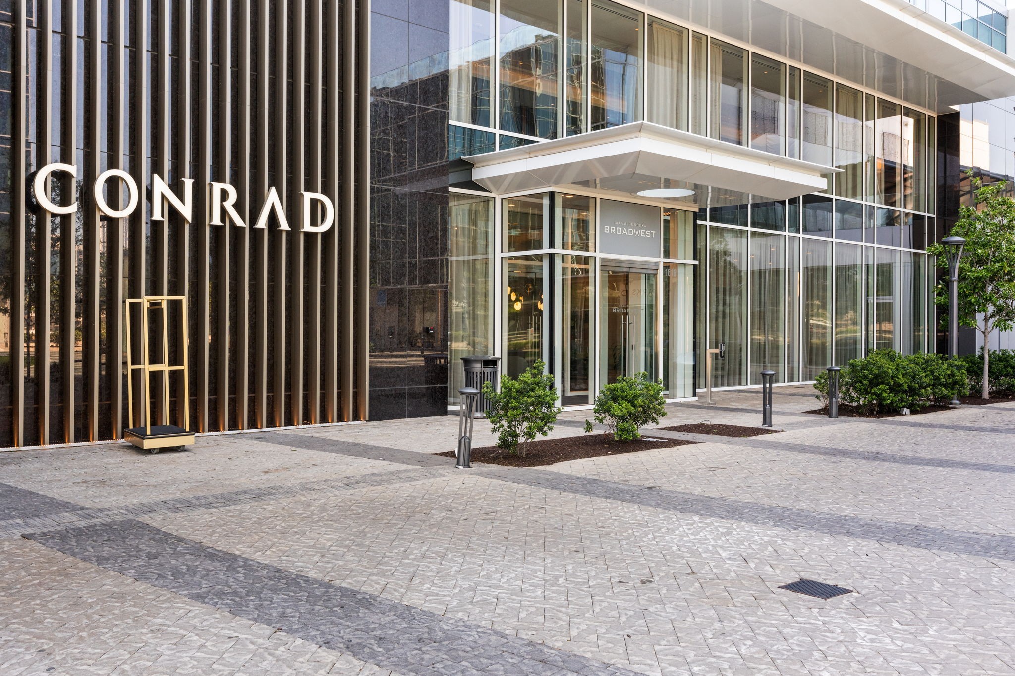 1616 West End Ave Unit: 2009