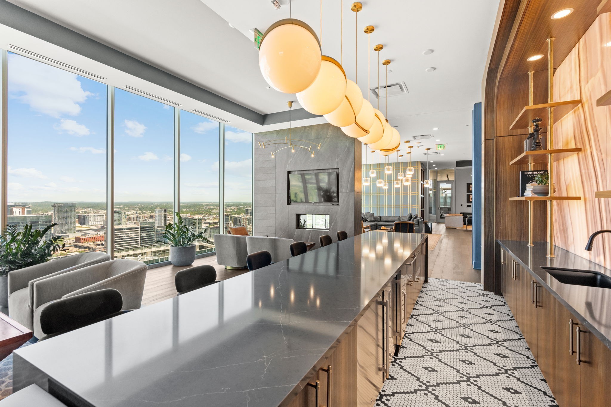 1616 West End Ave Unit: 2009