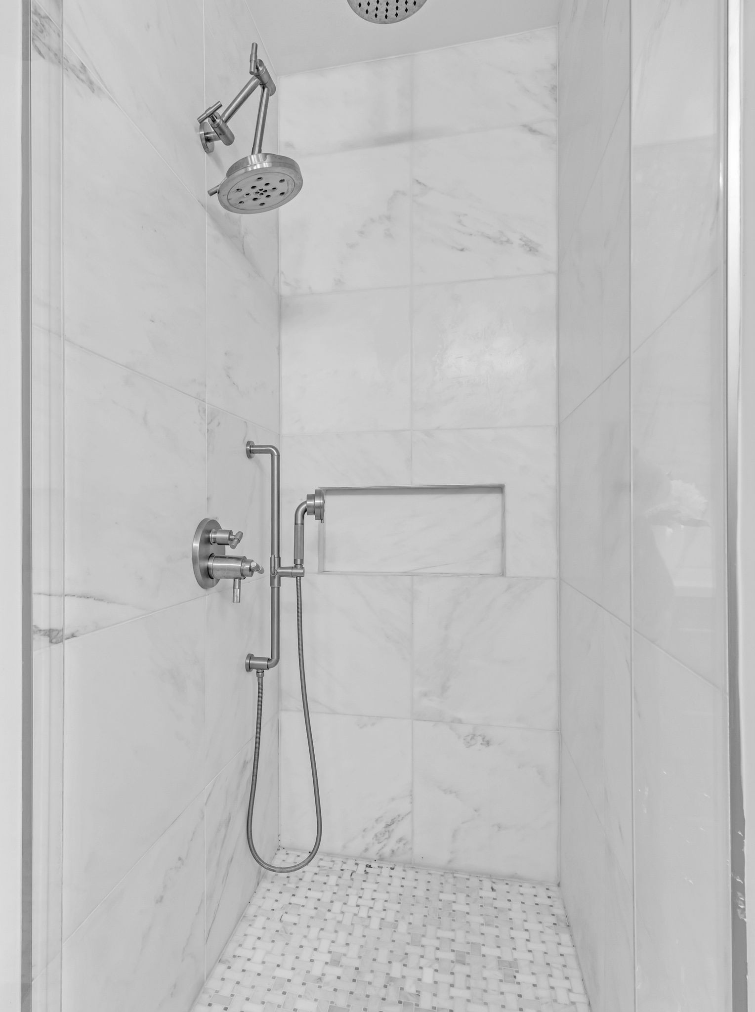 1616 West End Ave Unit: 2009