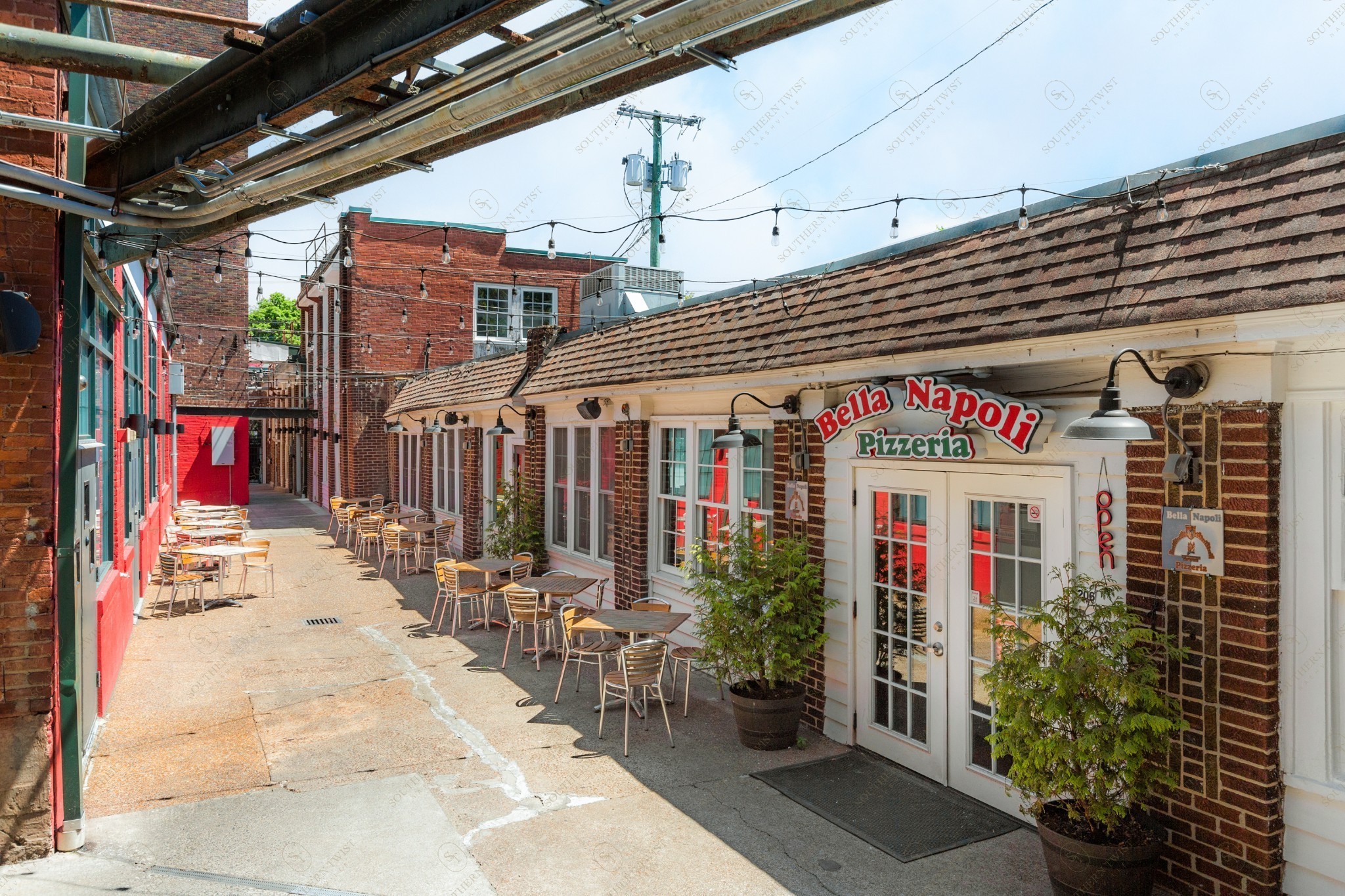 1014 16th Avenue, S Unit: B1 Corner