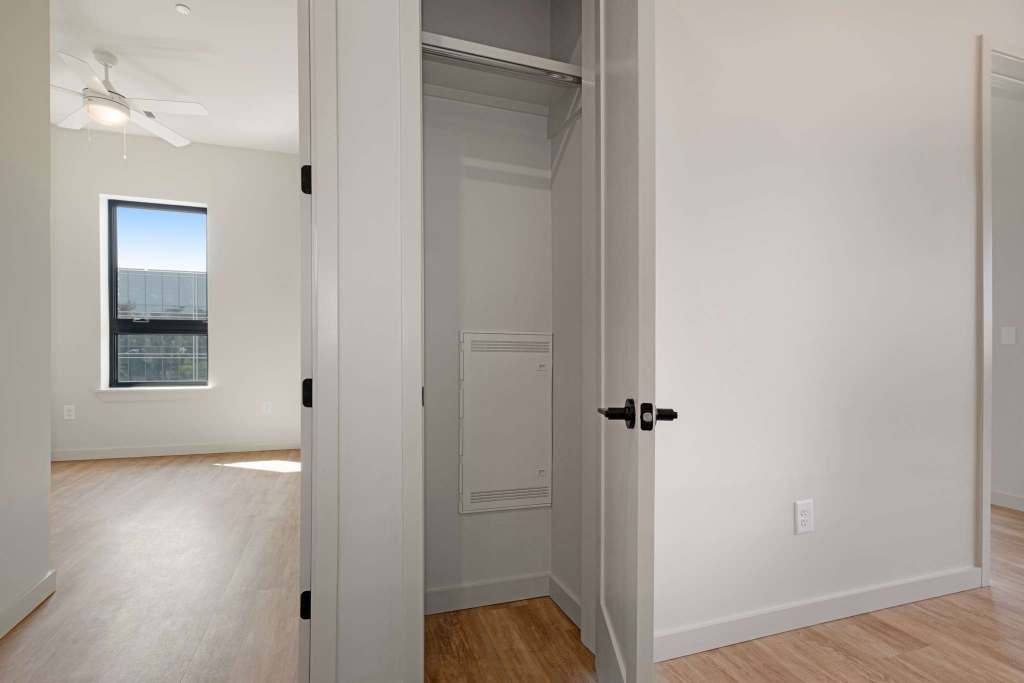 1014 16th Avenue, S Unit: B1 Corner