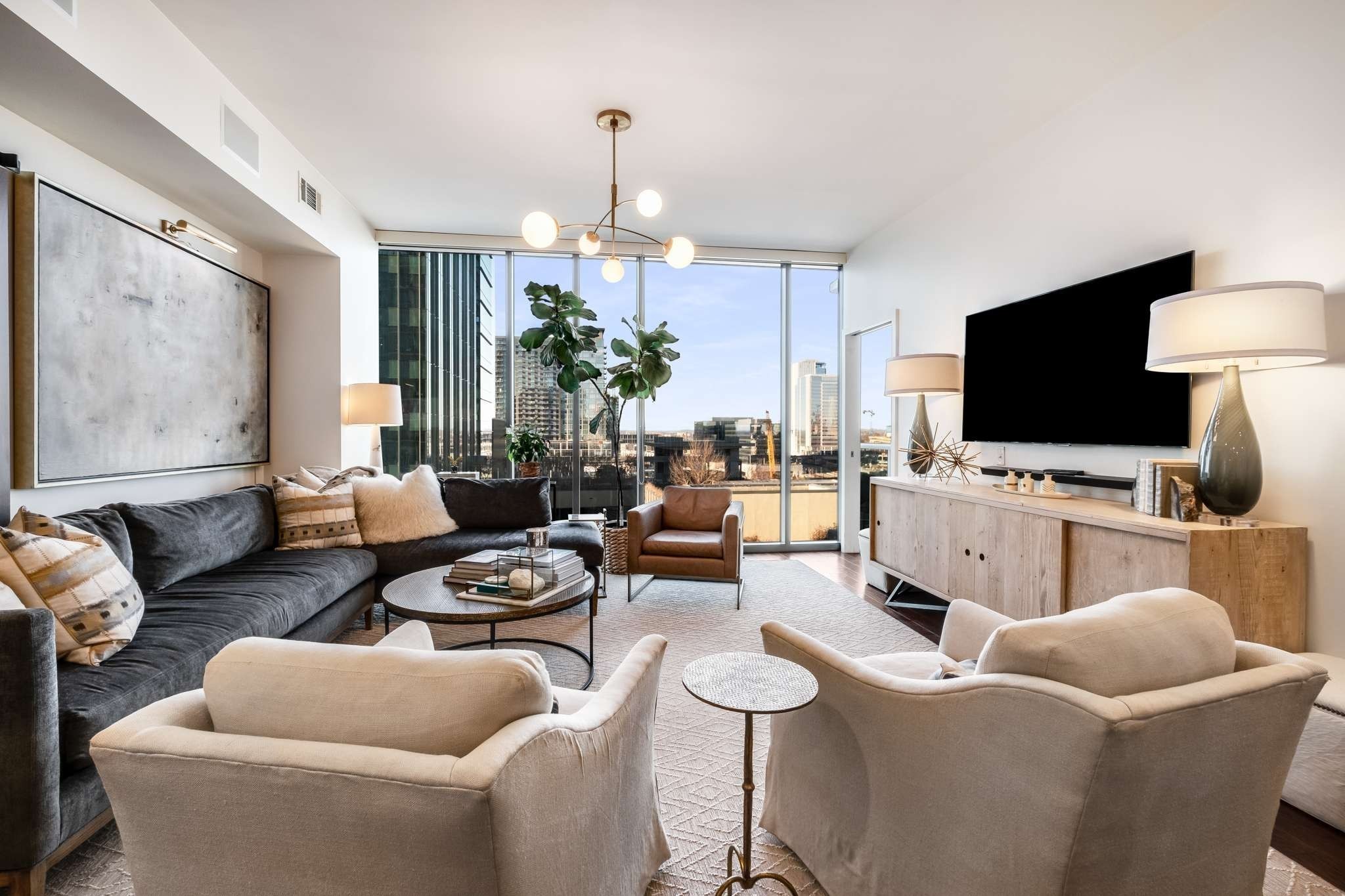 1212 Laurel St Unit: 704