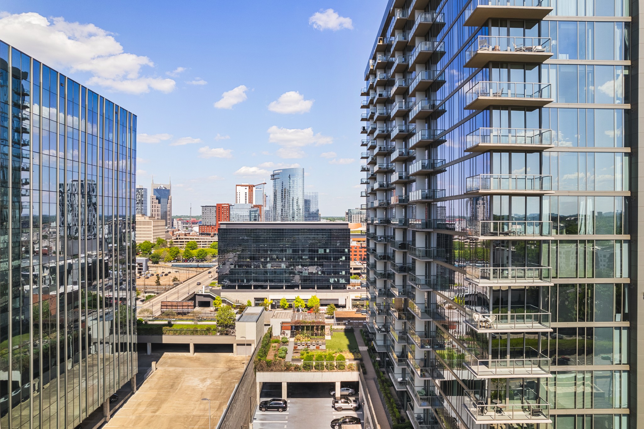 1212 Laurel St Unit: 2112