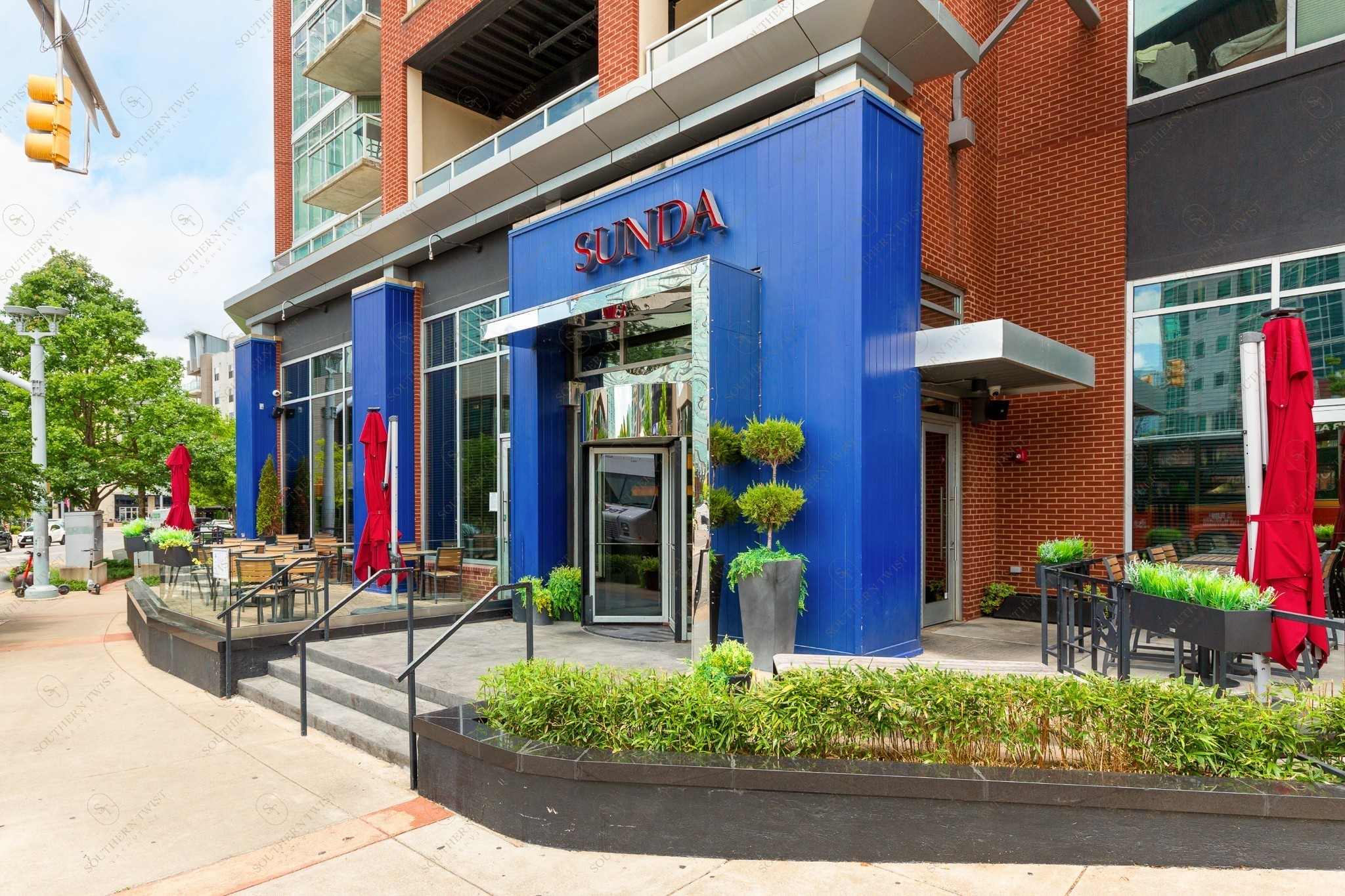 1212 Laurel St Unit: 2112