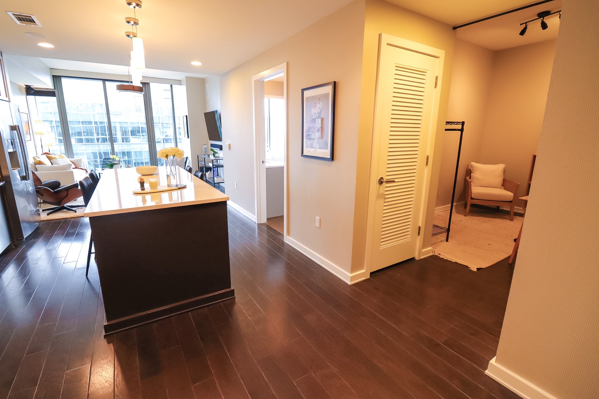 1212 Laurel St Unit: 1708