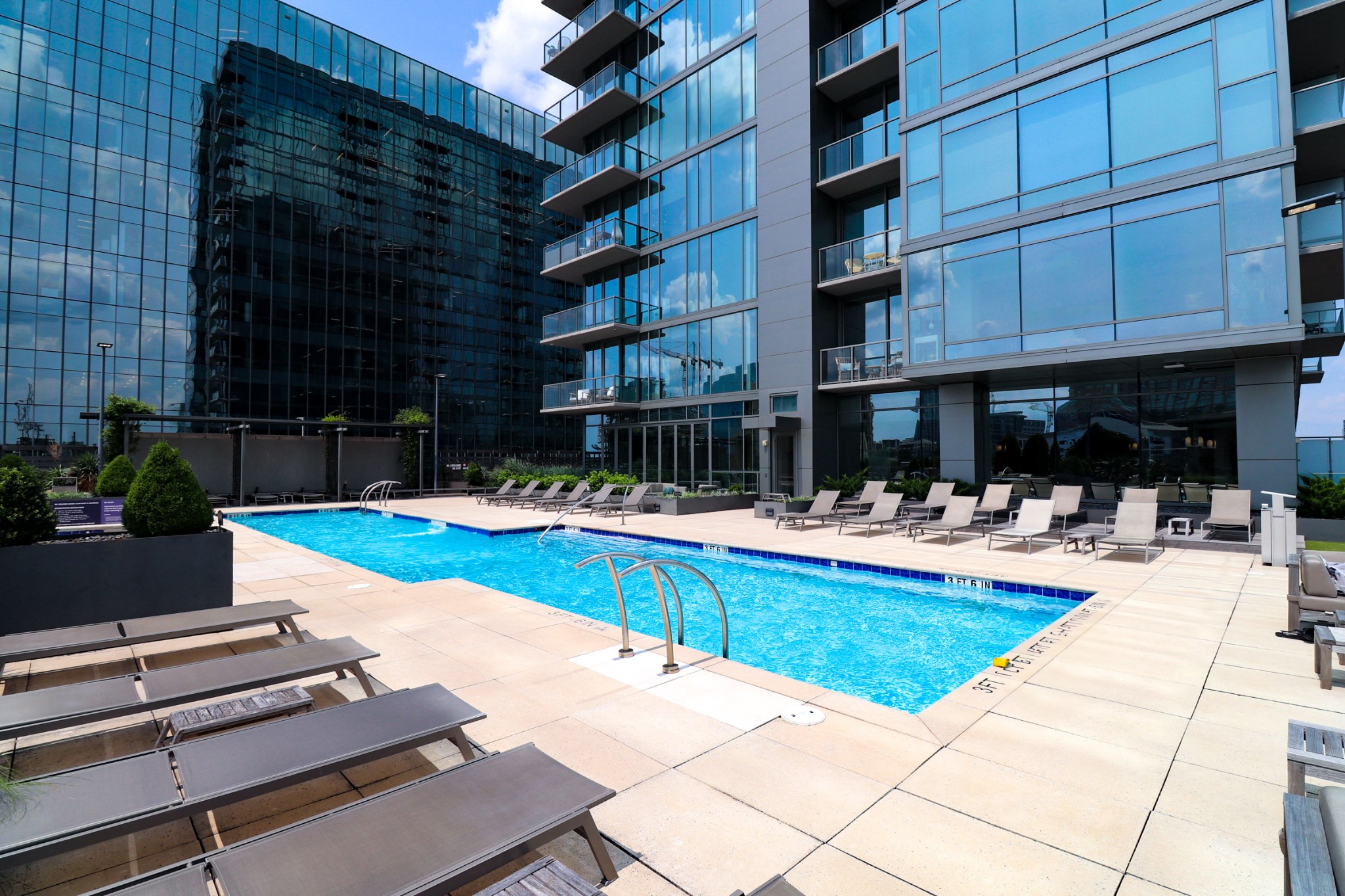 1212 Laurel St Unit: 1708