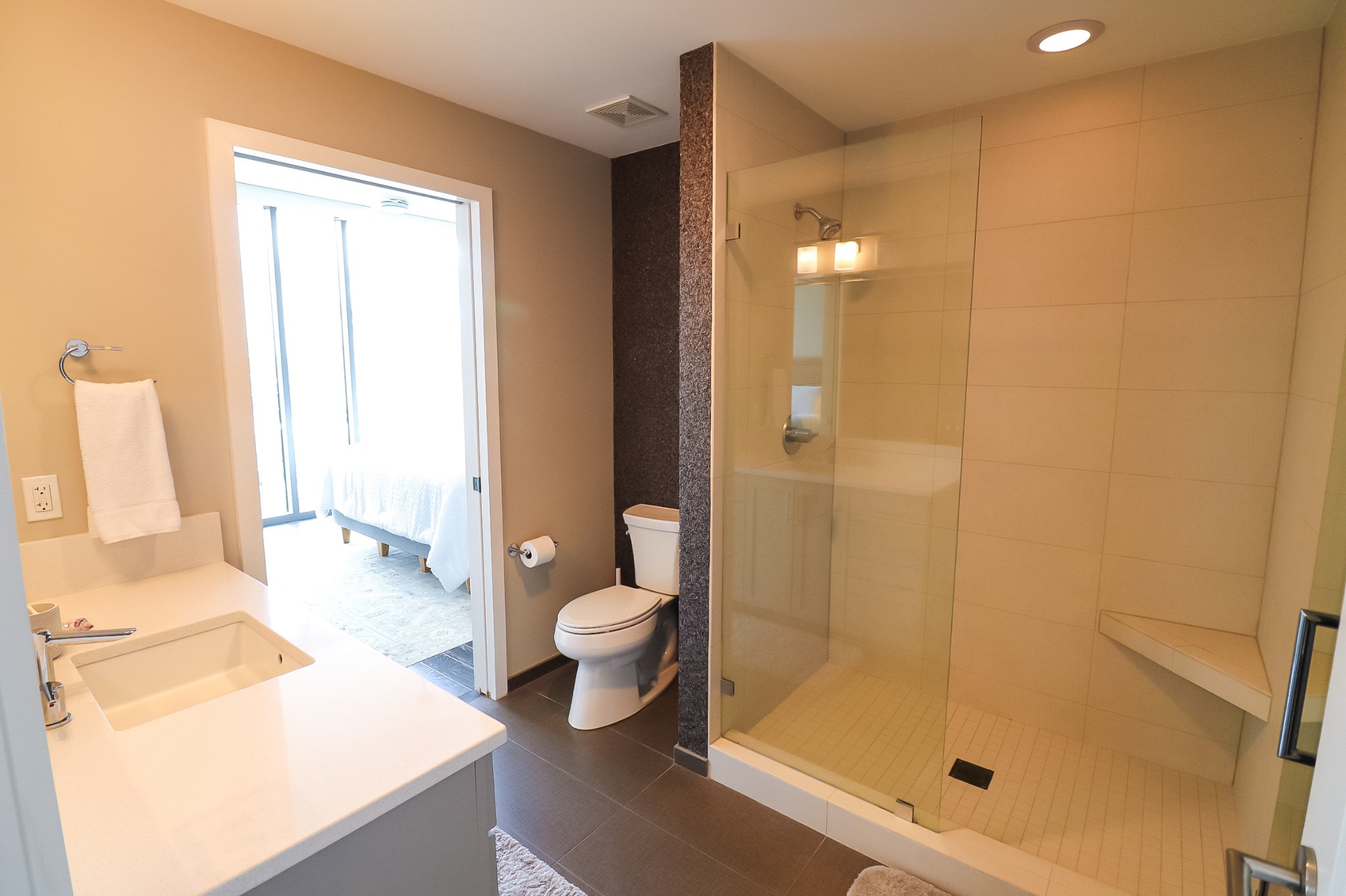 1212 Laurel St Unit: 1708