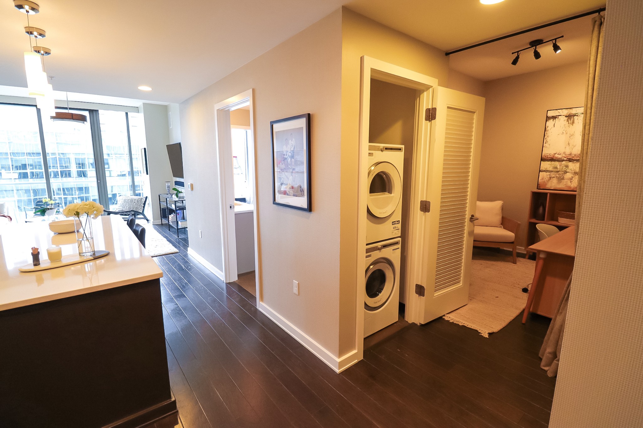 1212 Laurel St Unit: 1708