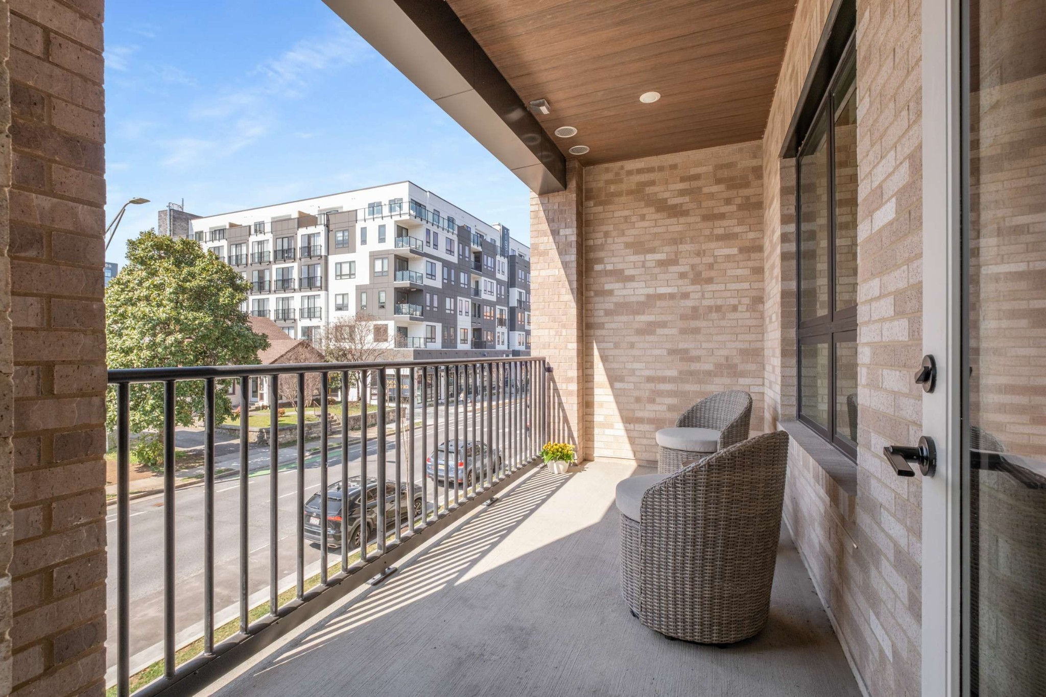 1014 16th Ave, S Unit: 105B2