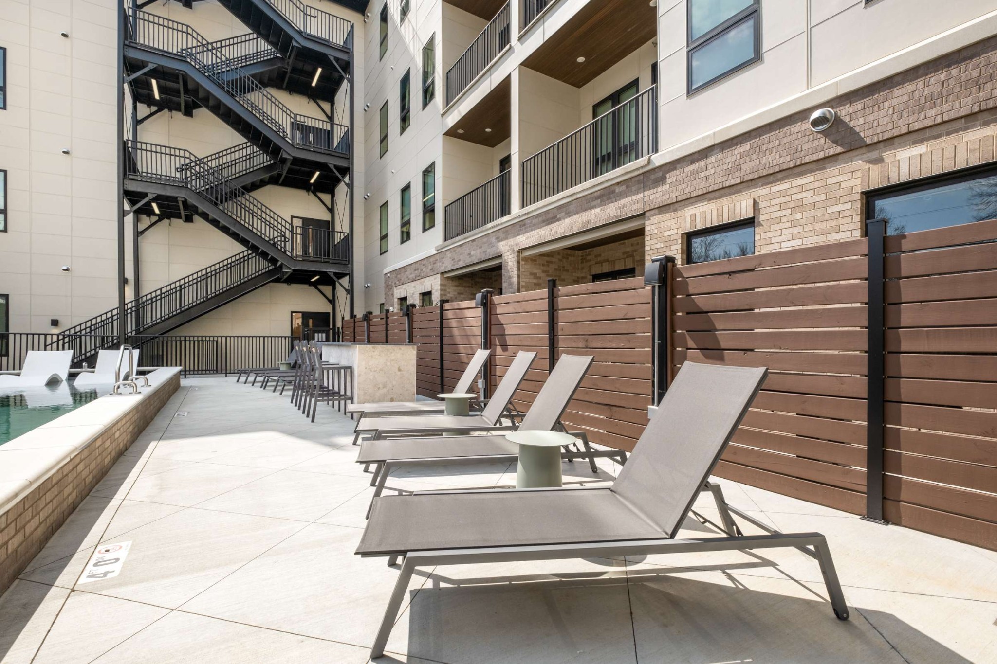 1014 16th Ave, S Unit: 105B2