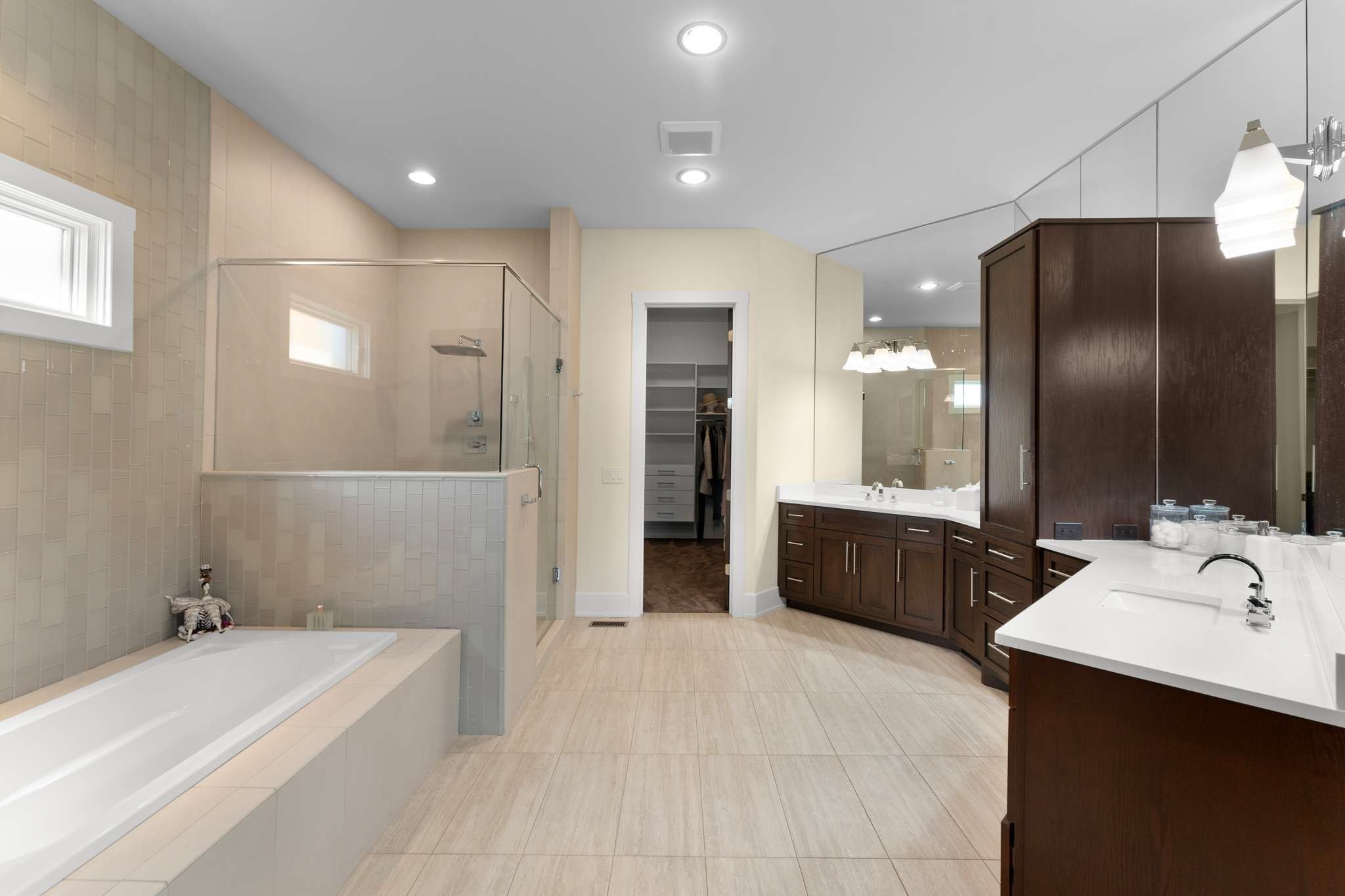 1492 Boardwalk Pl, E