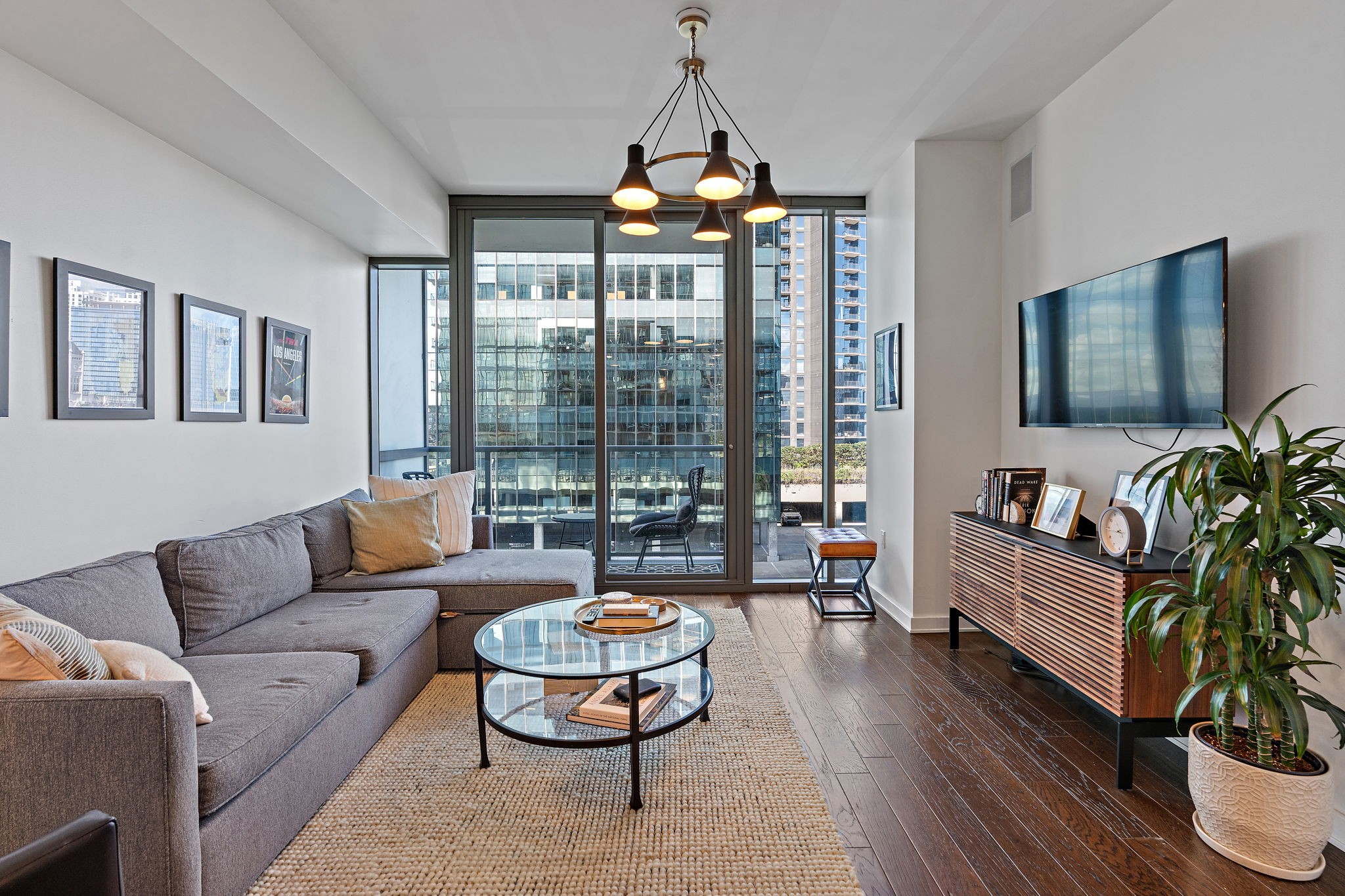 1212 Laurel St Unit: 708