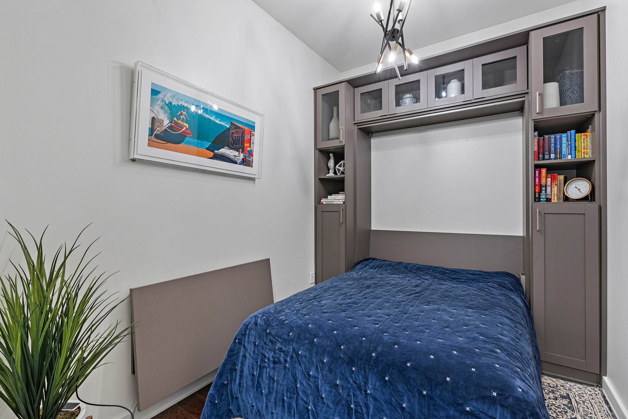 1212 Laurel St Unit: 708