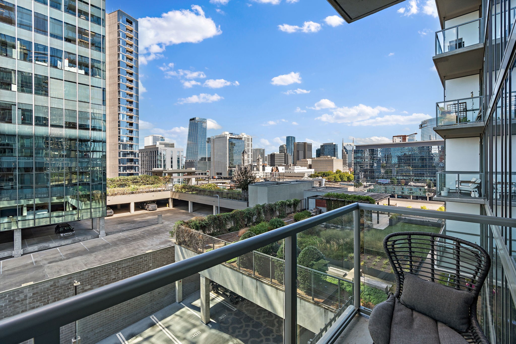 1212 Laurel St Unit: 708