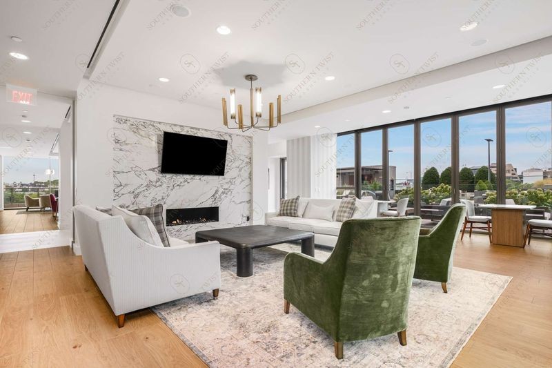 1212 Laurel St Unit: 708