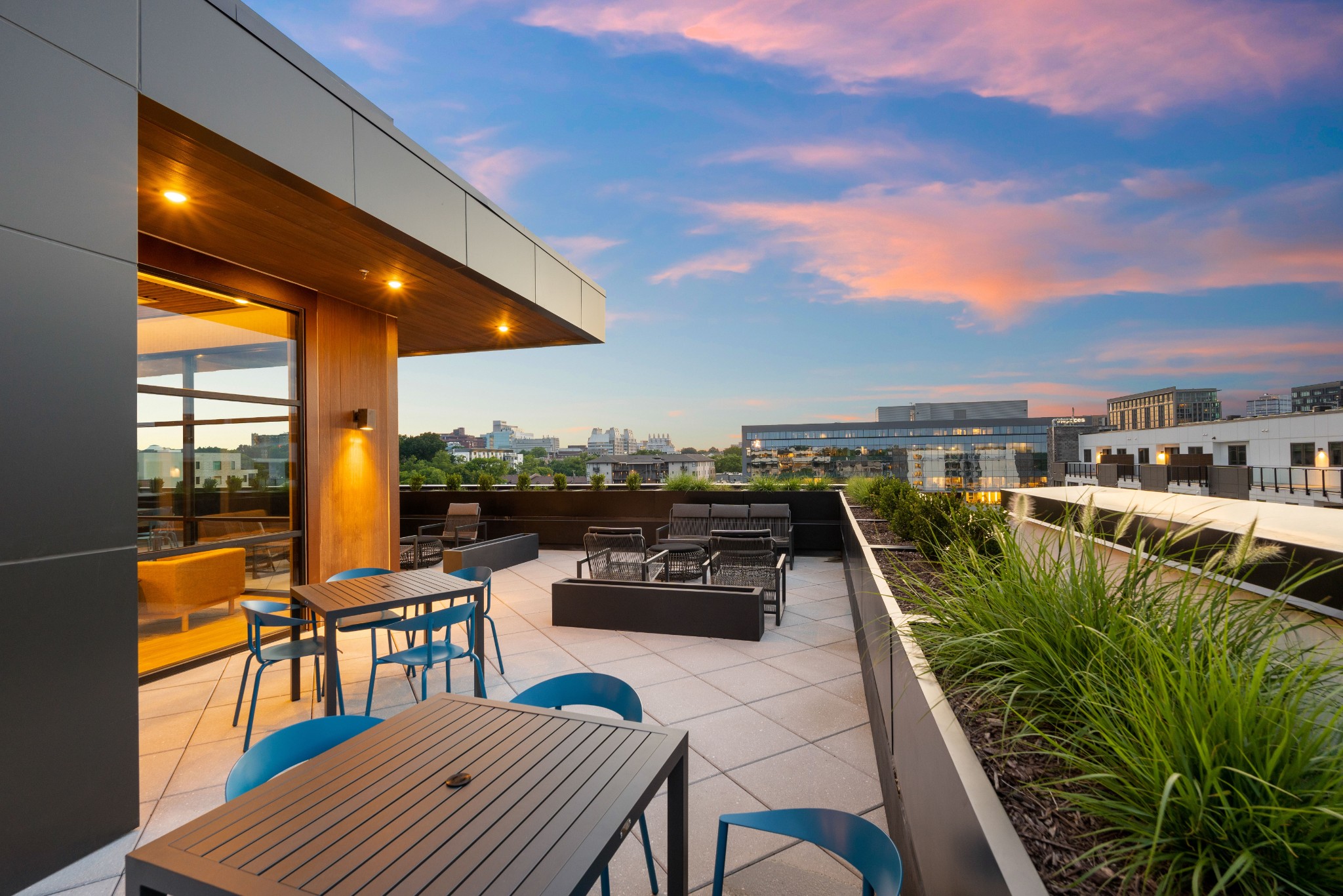 1014 16th Avenue, S Unit: 407-B2 FP