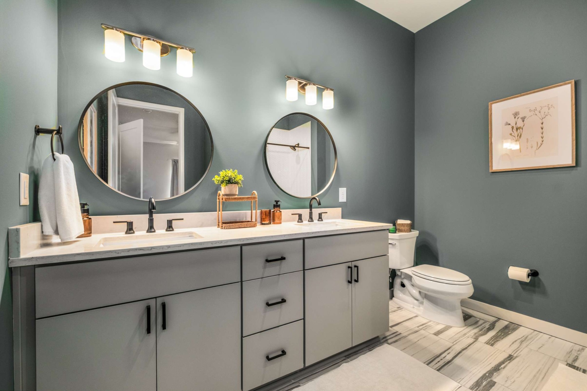 1014 16th Ave, S Unit: 209-B3 FP