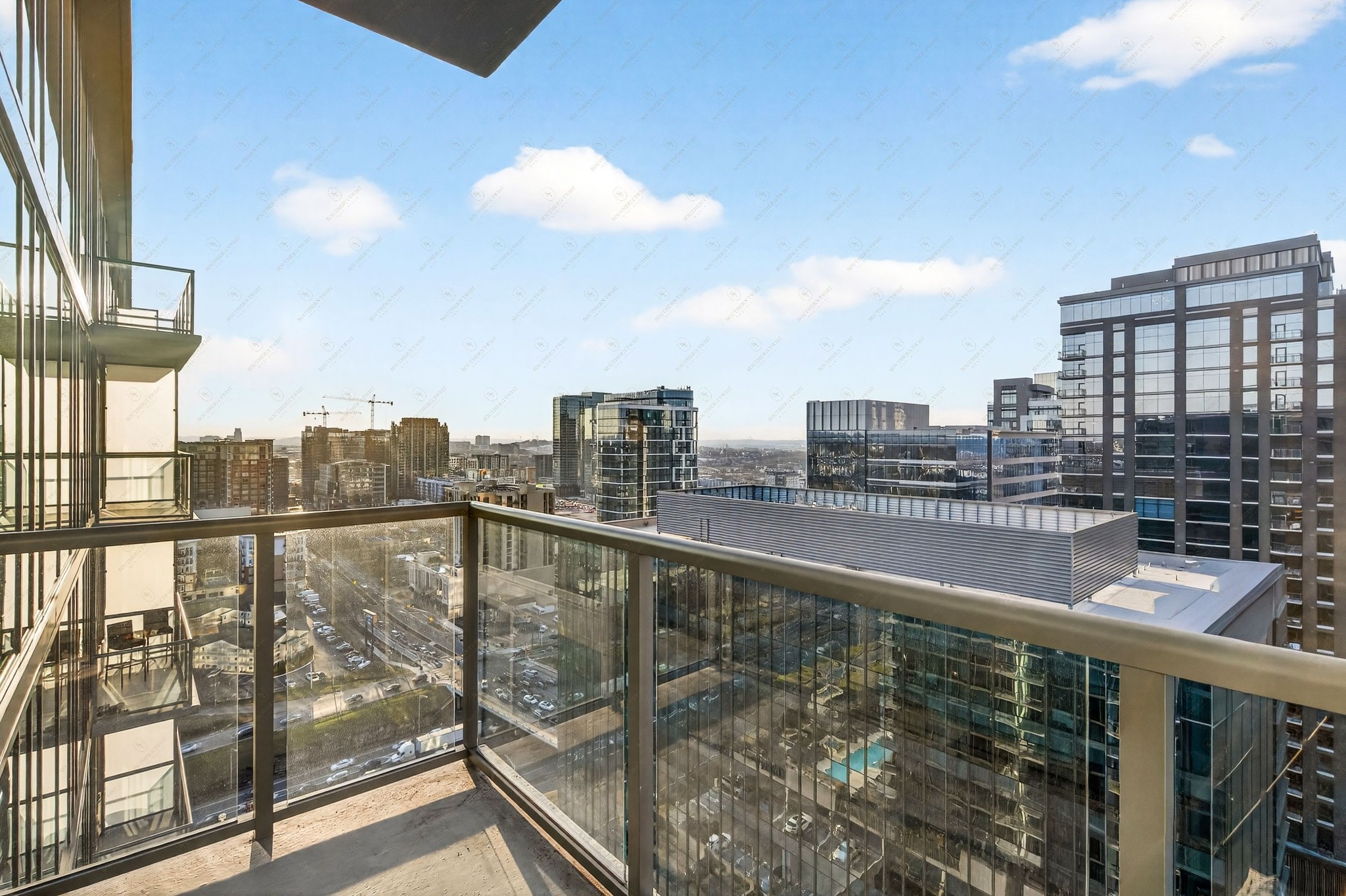 1212 Laurel St Unit: 2206