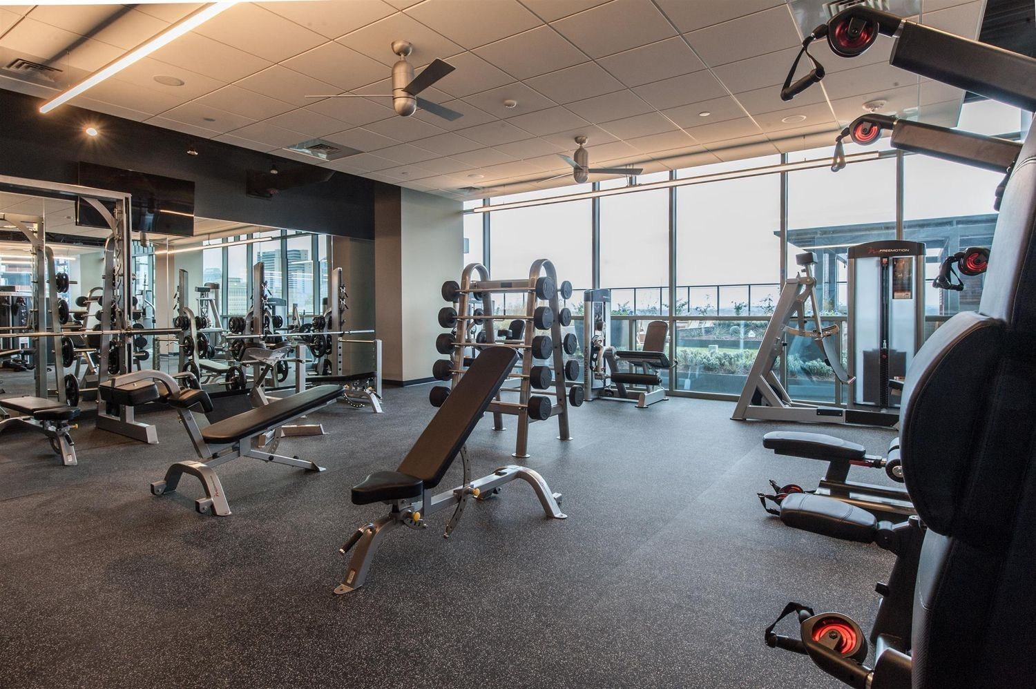 1212 Laurel St Unit: 2009 S