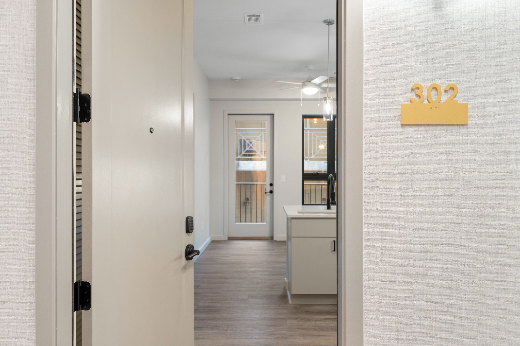 1014 16th Avenue, S Unit: 302-No