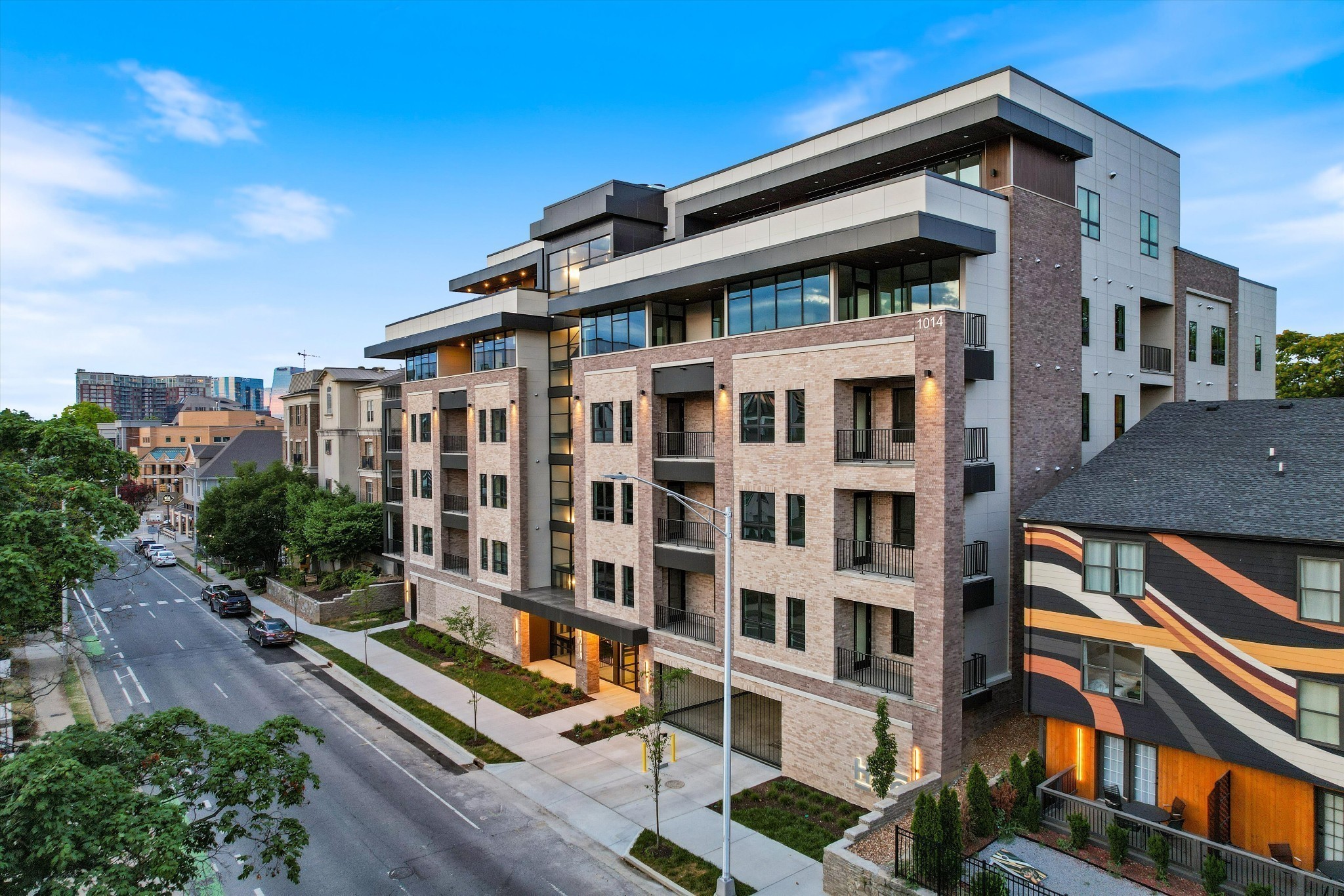 1014 16th Avenue, S Unit: 302-No