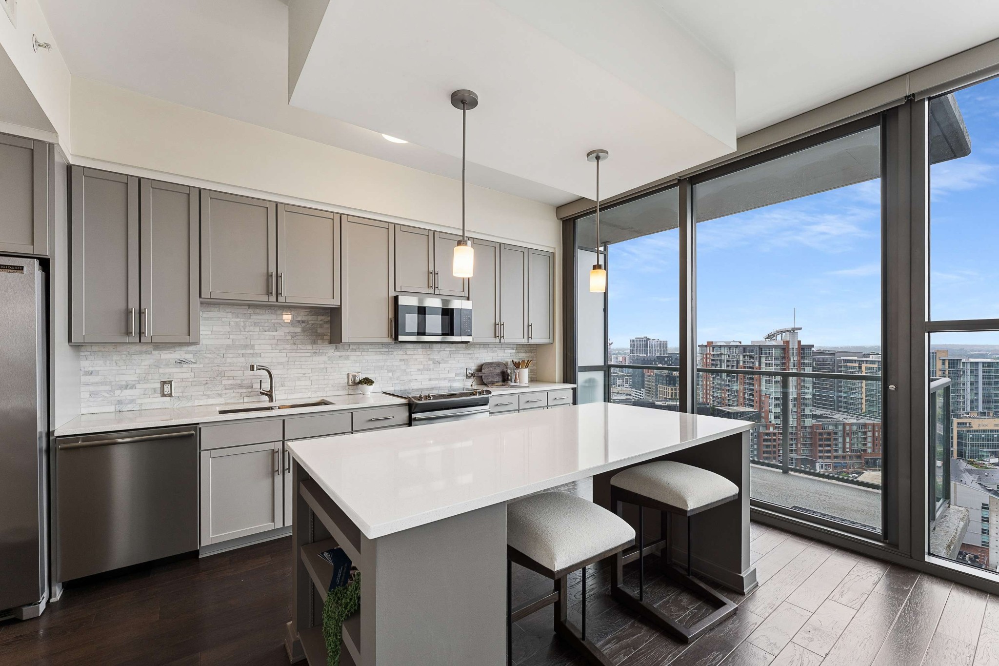 1212 Laurel St Unit: 2009 SE