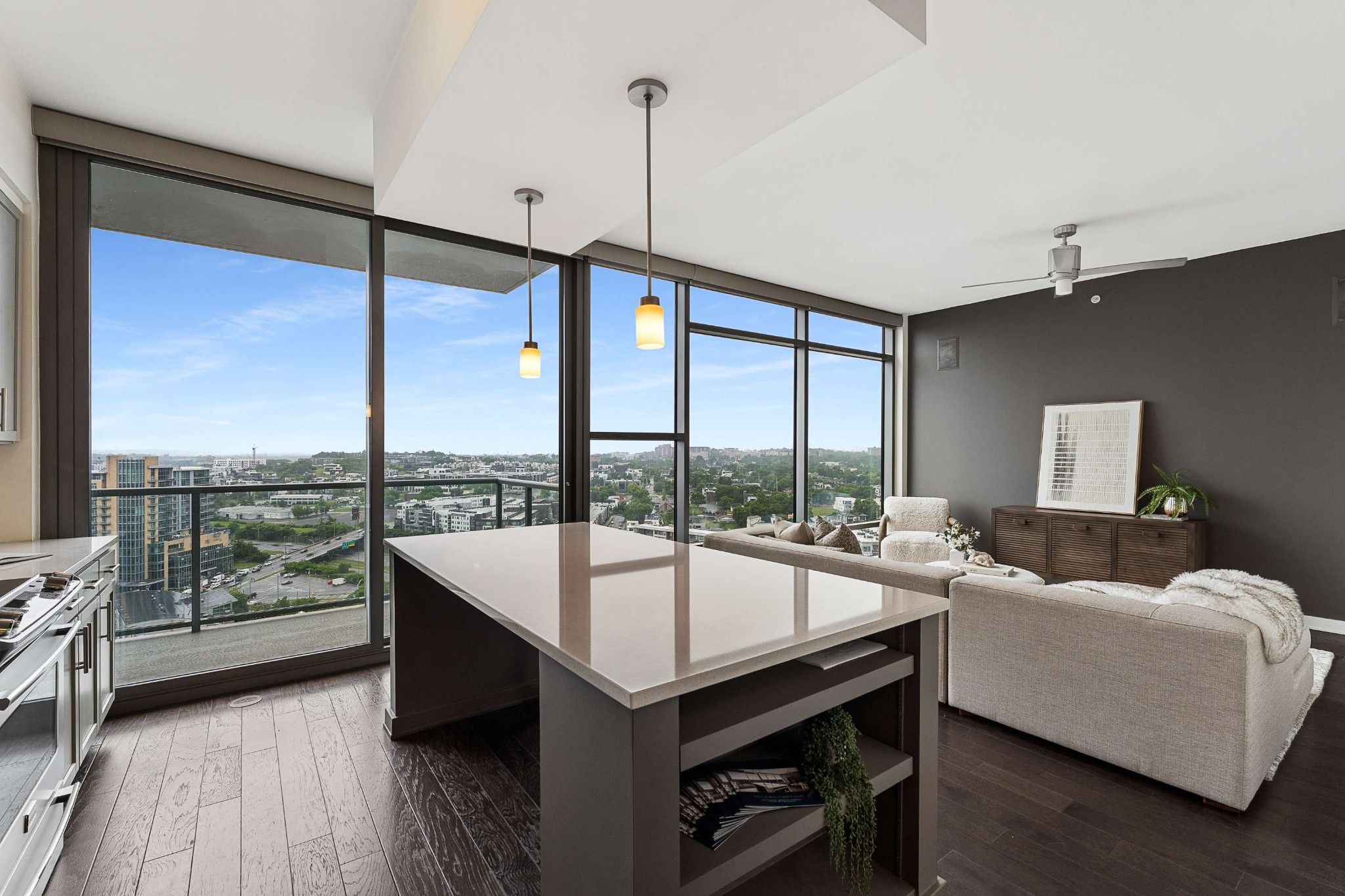 1212 Laurel St Unit: 2009 SE