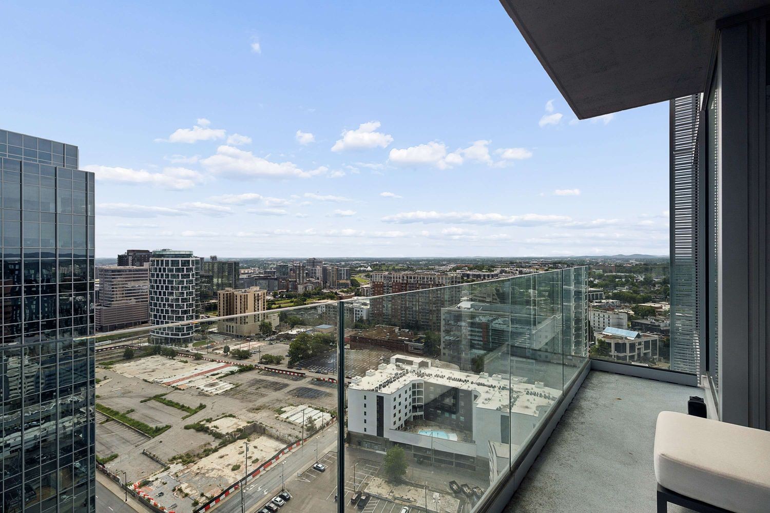 1616 West End Ave Unit: 2507