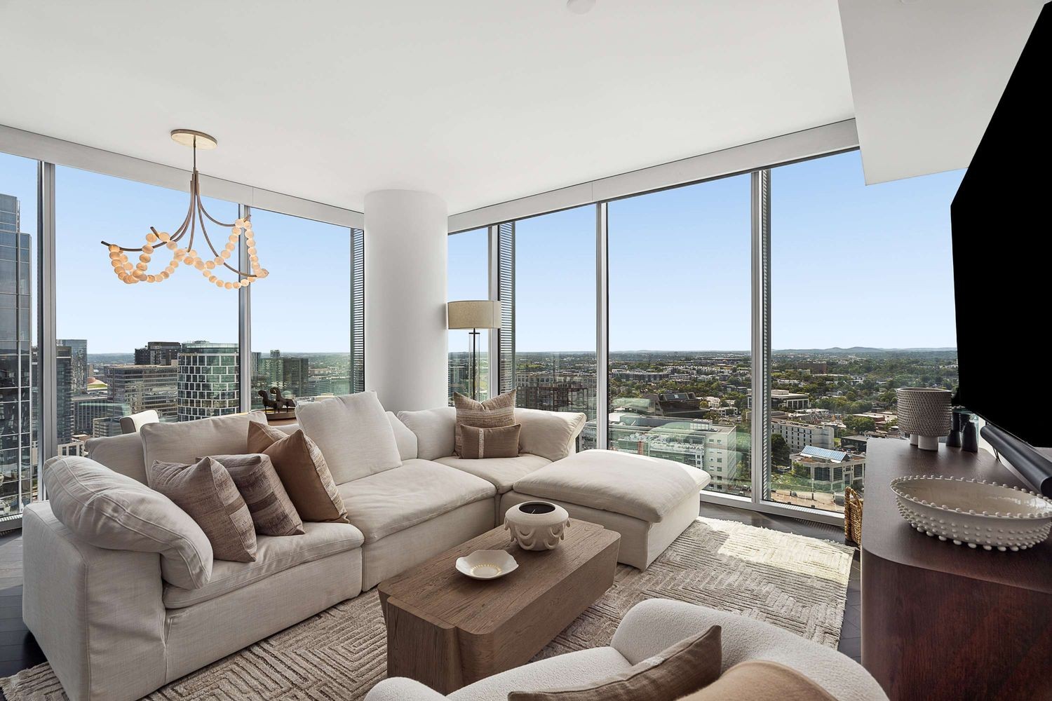 1616 West End Ave Unit: 2507