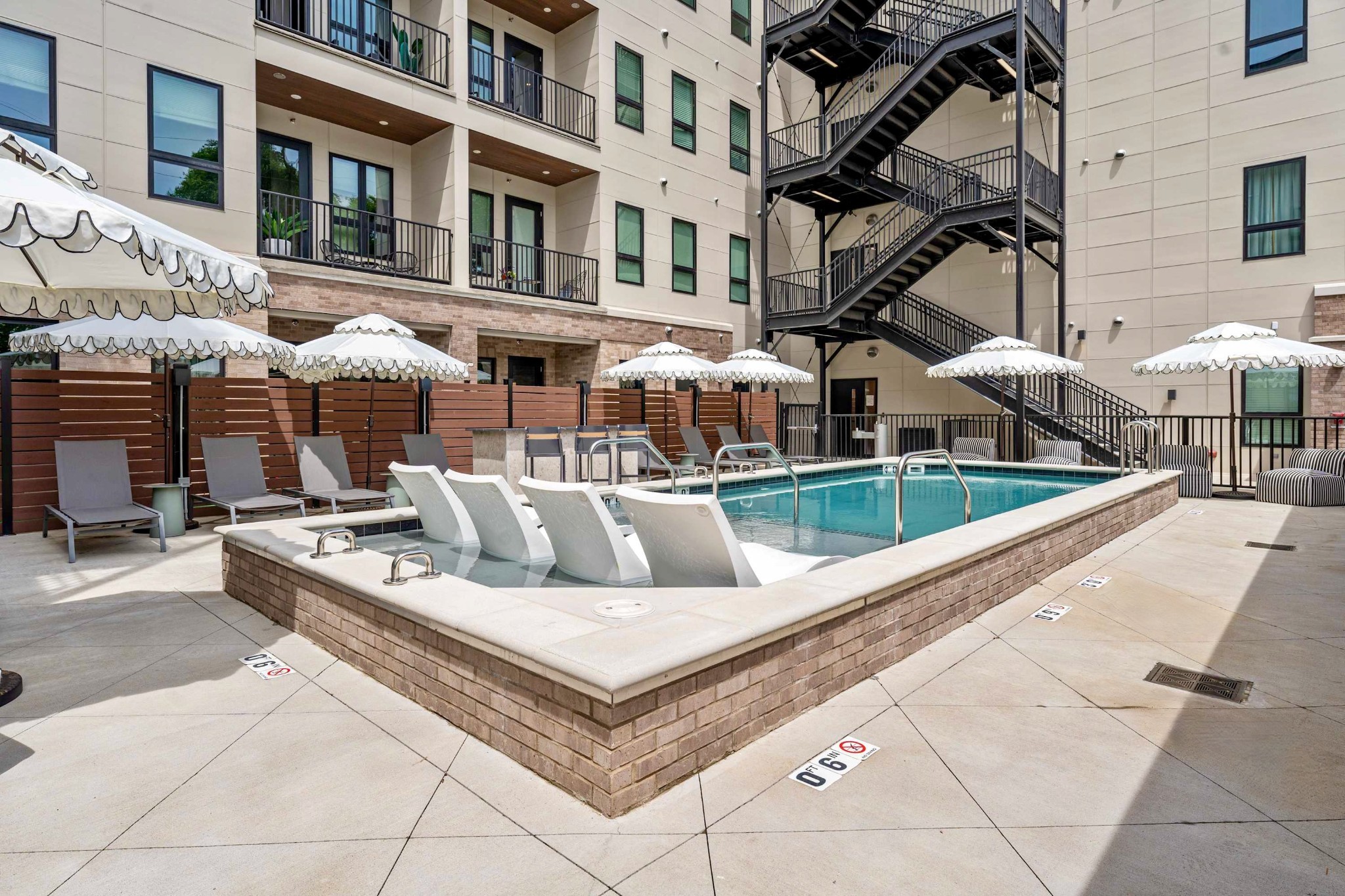 1014 16th Avenue, S Unit: 202