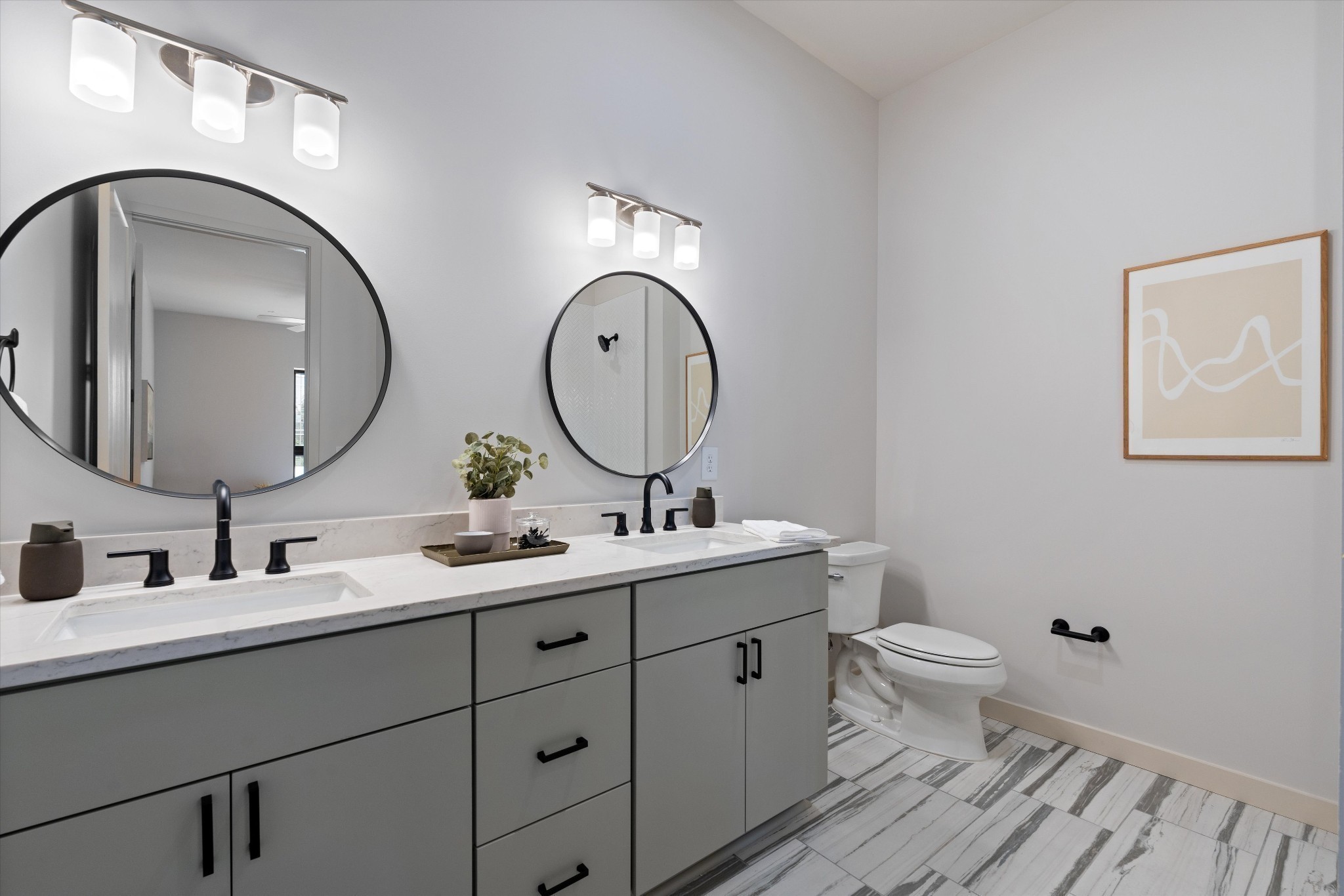 1014 16th Avenue, S Unit: 202