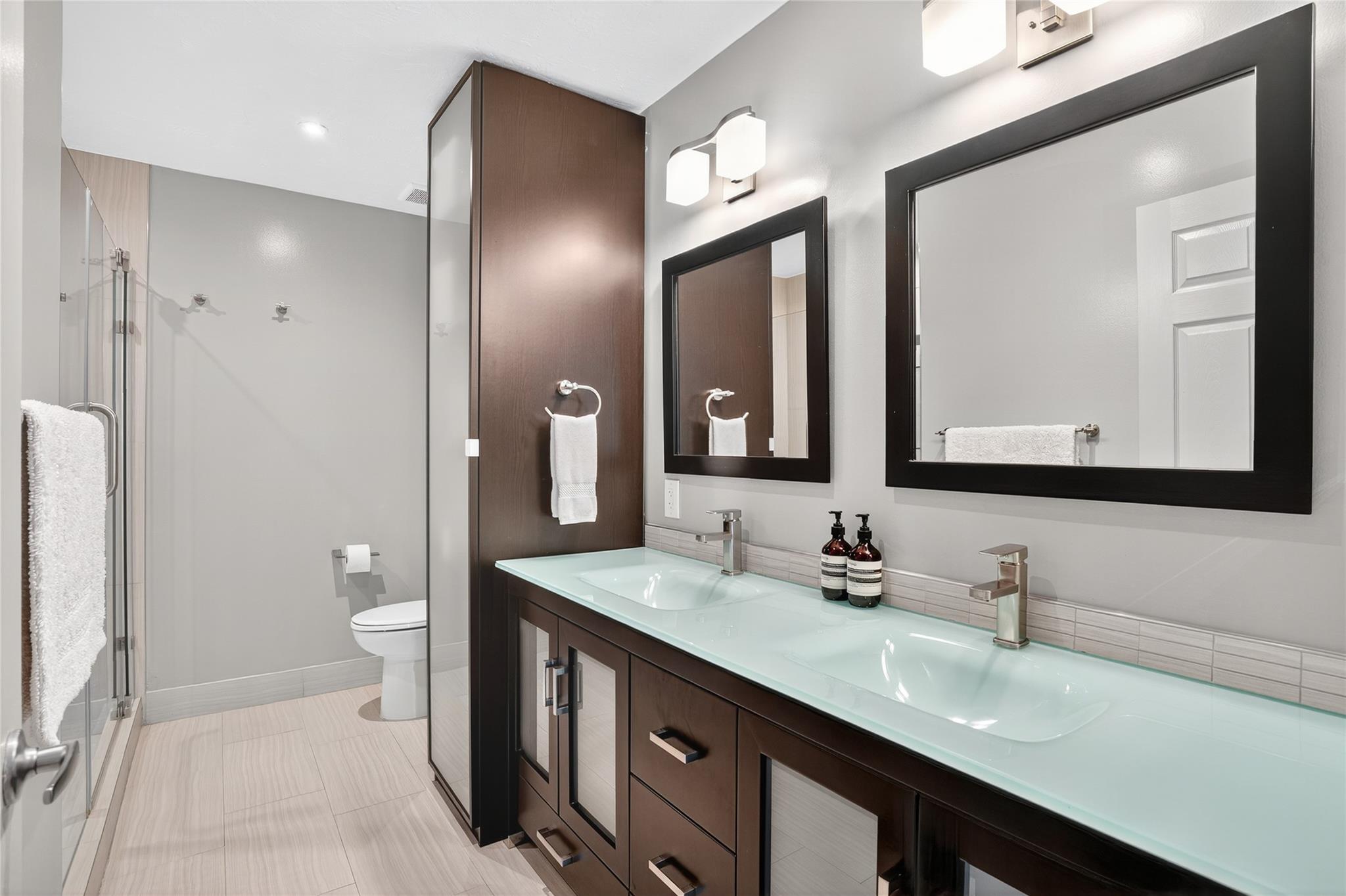 1777 NE 4th Ave B-3