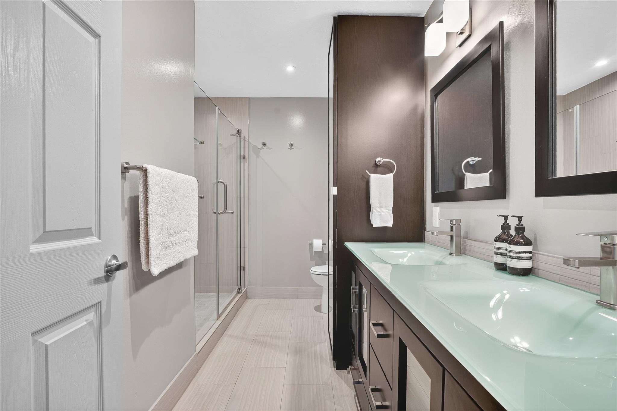 1777 NE 4th Ave B-3