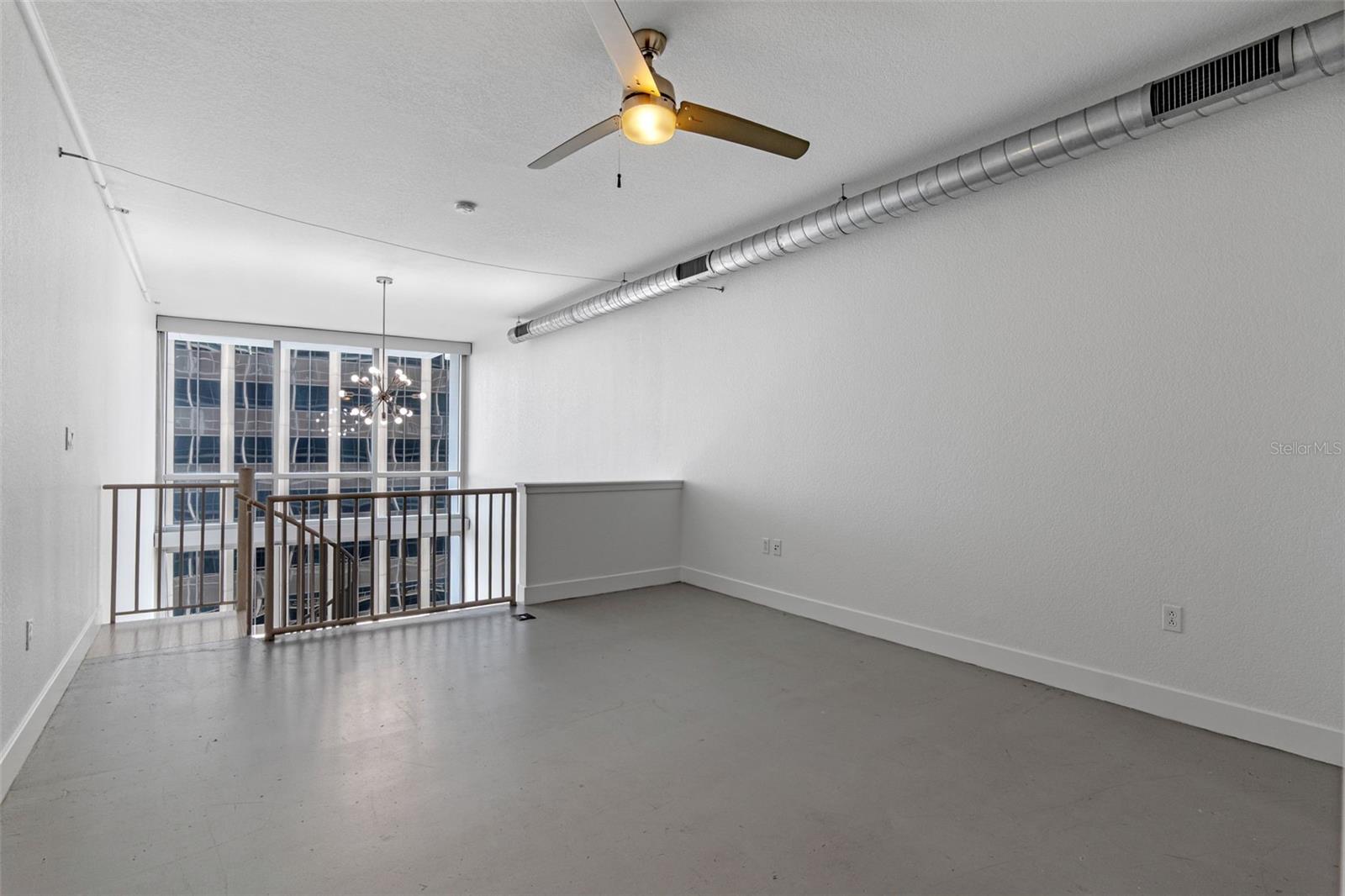 150 E ROBINSON ST #1023