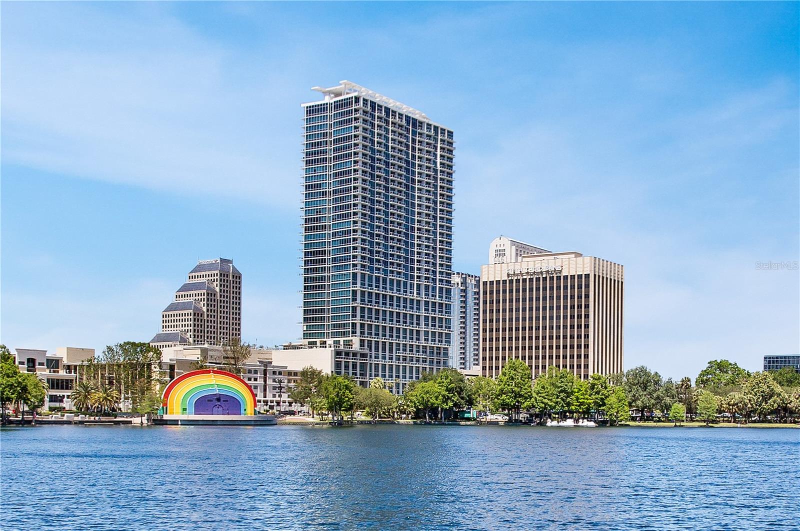 150 E ROBINSON ST #1023