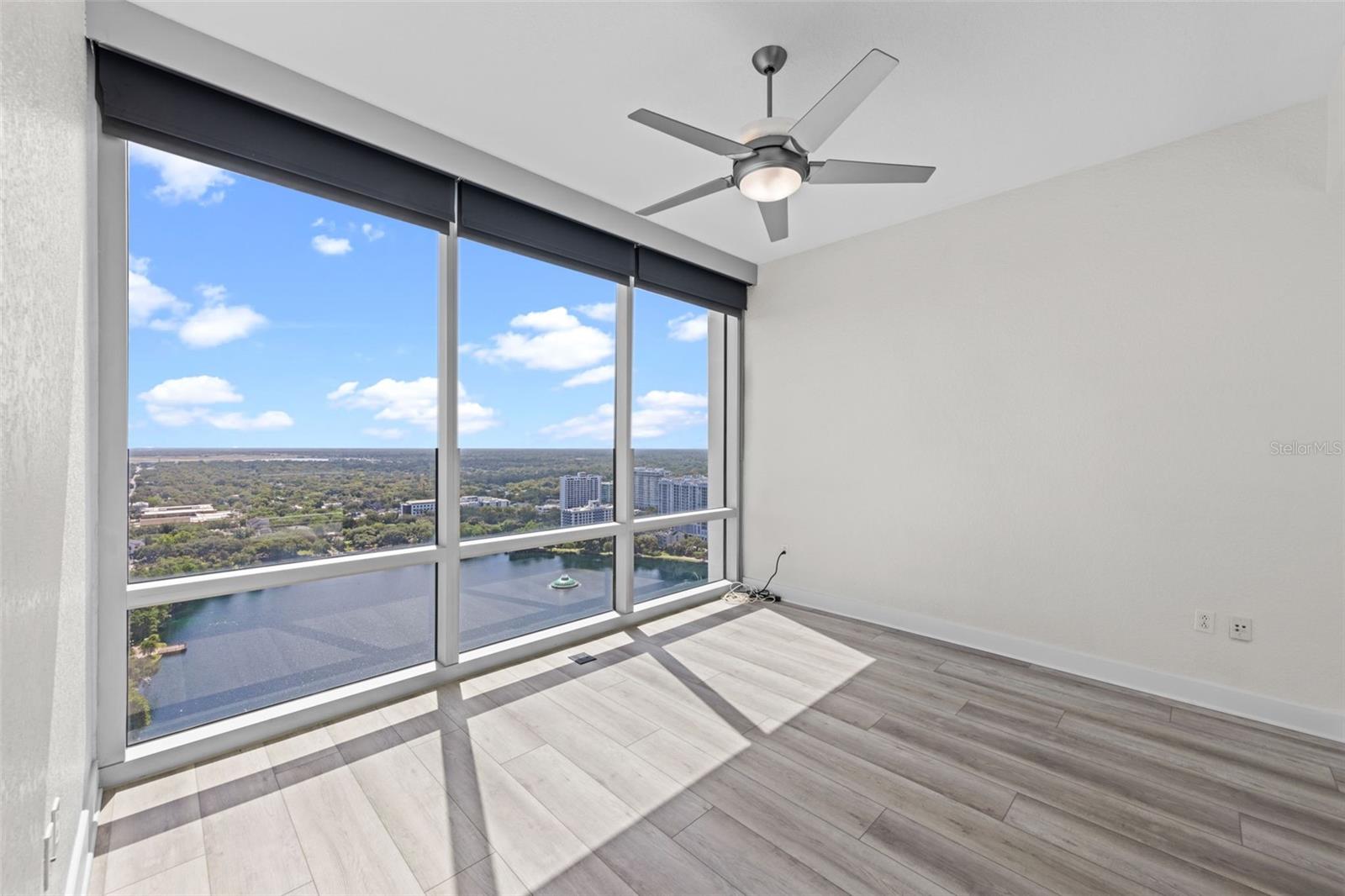 150 E ROBINSON ST #2807