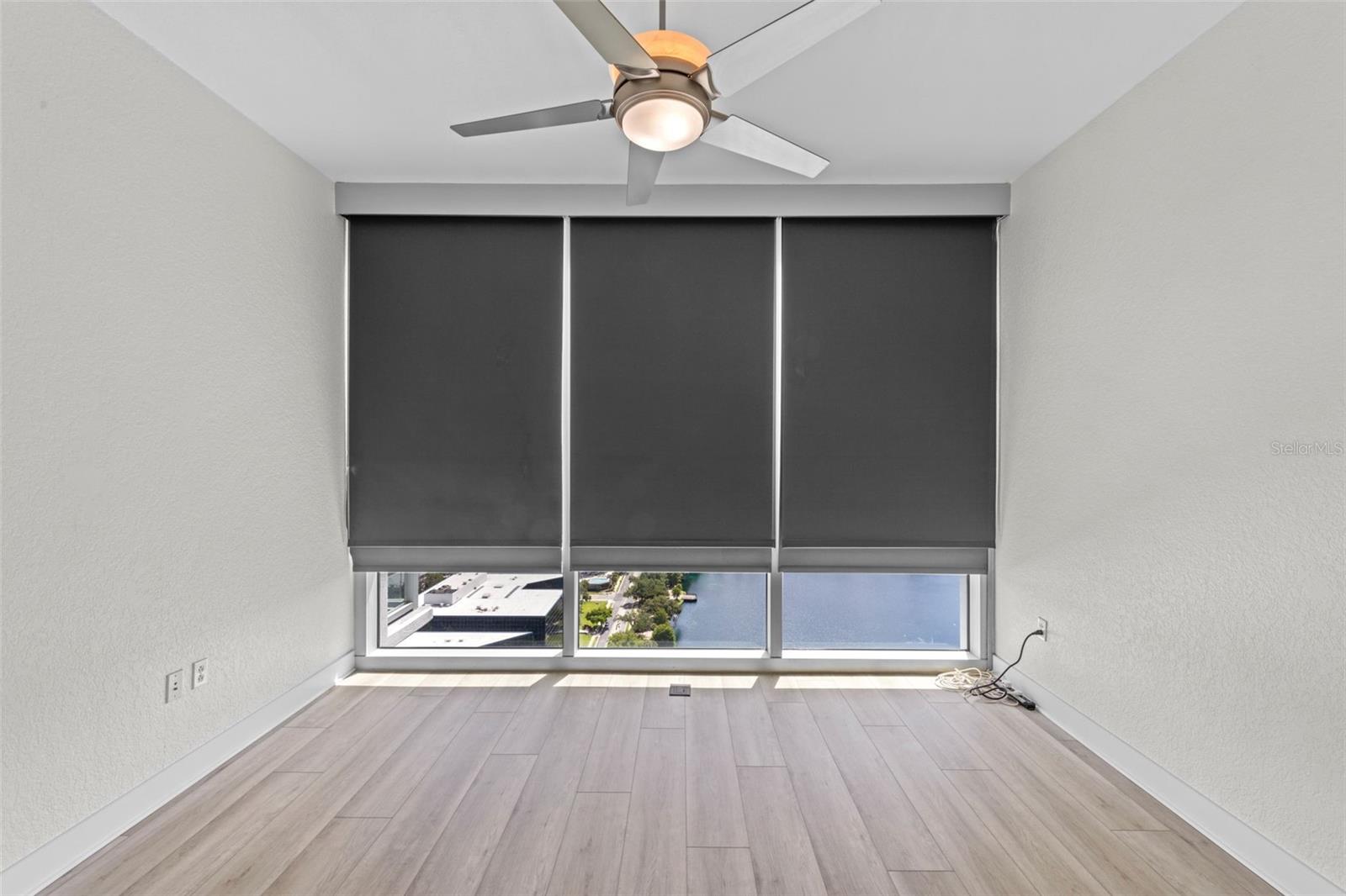 150 E ROBINSON ST #2807