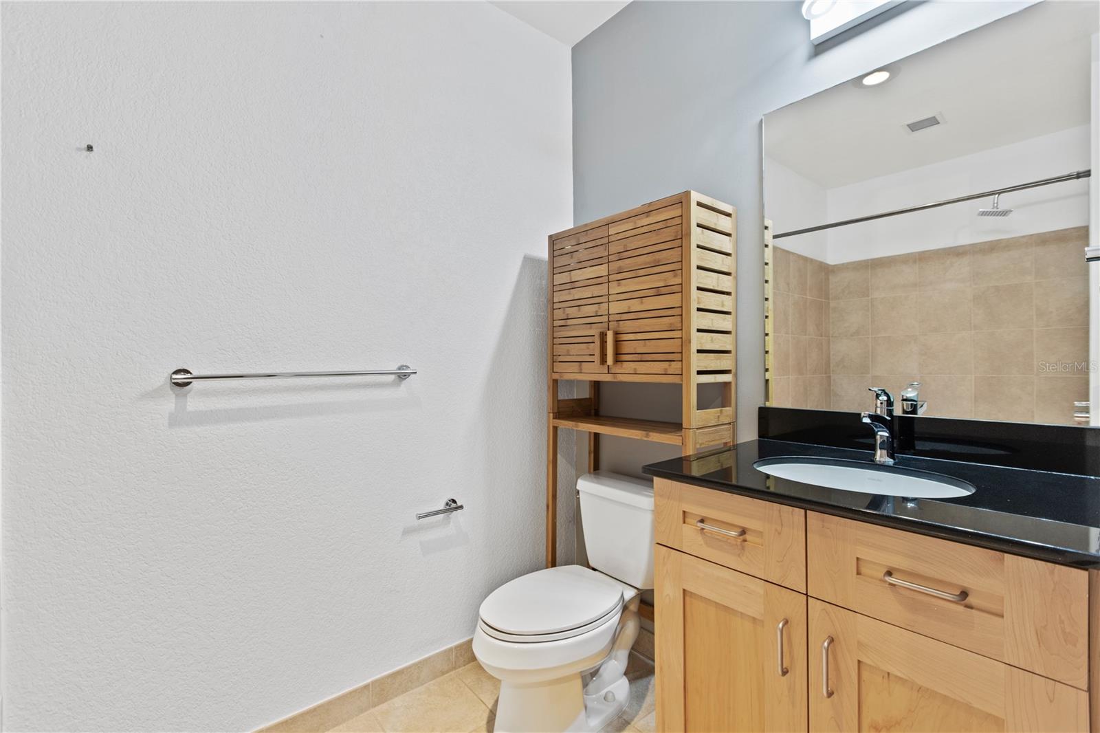 150 E ROBINSON ST #711