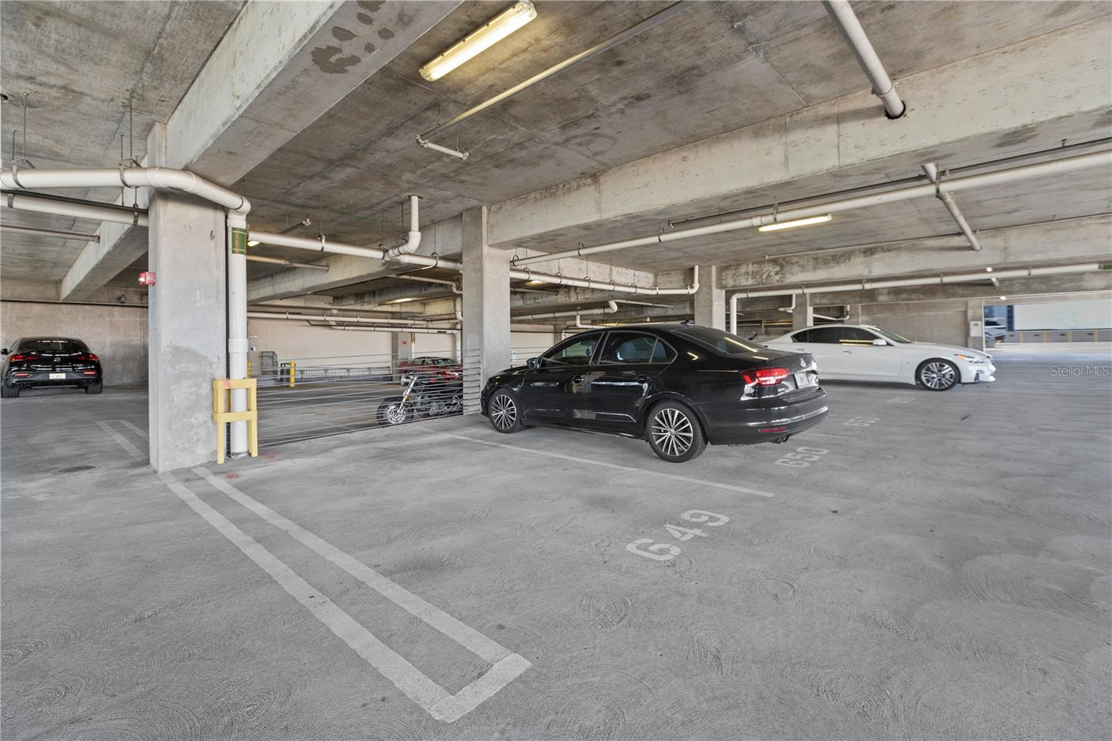 150 E ROBINSON ST #615