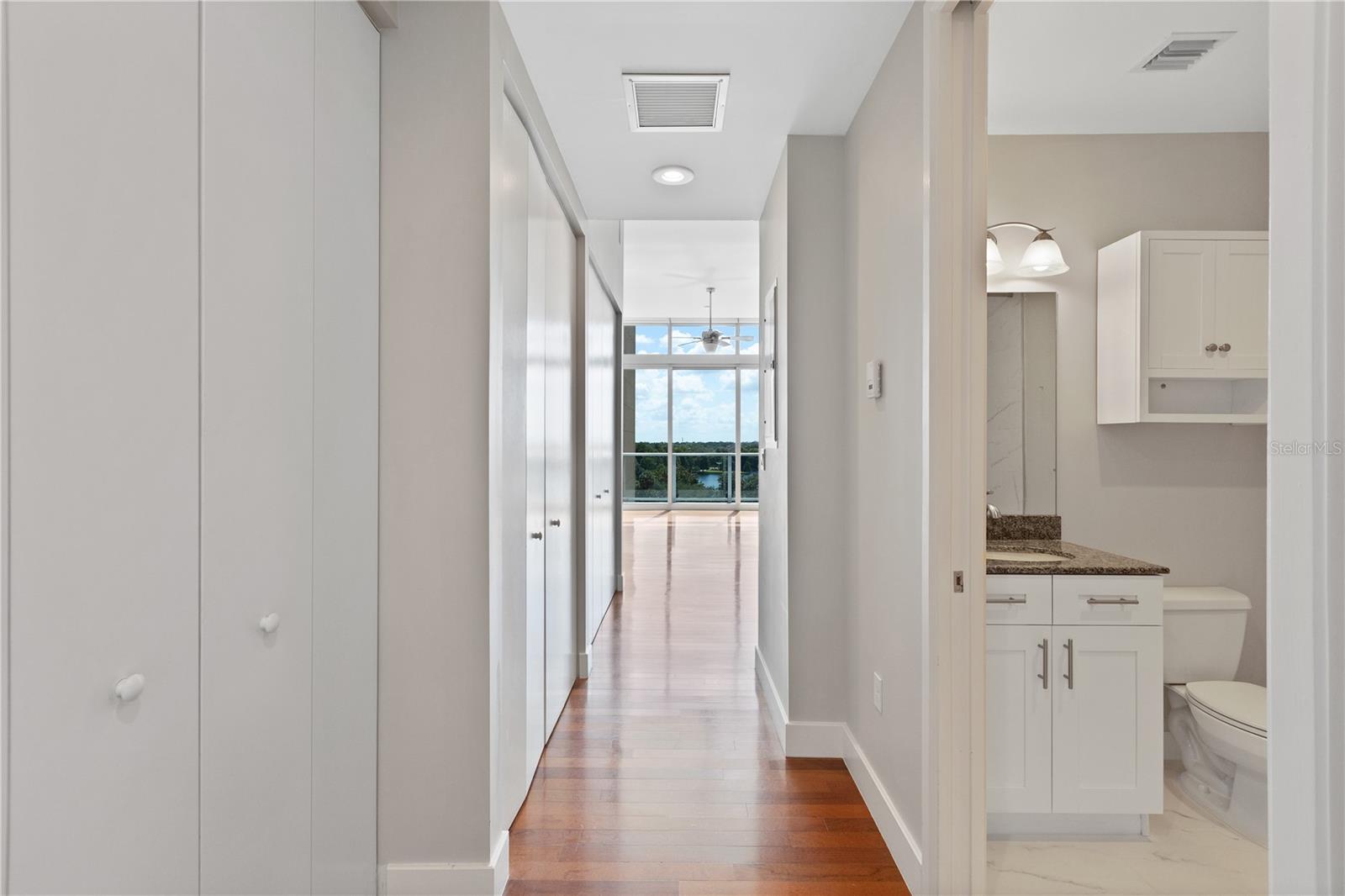 150 E ROBINSON ST #615