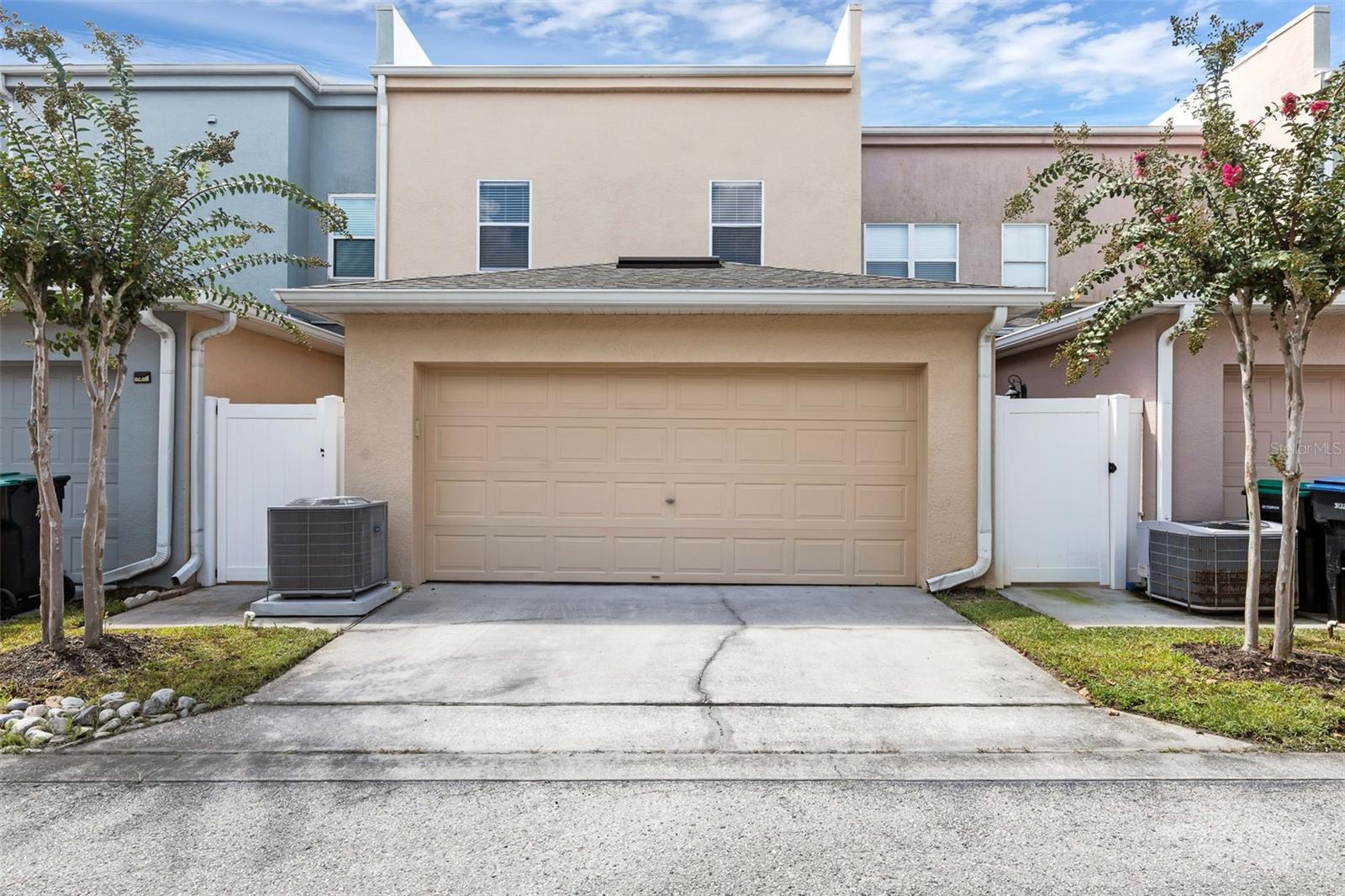 12727 TANJA KING BLVD