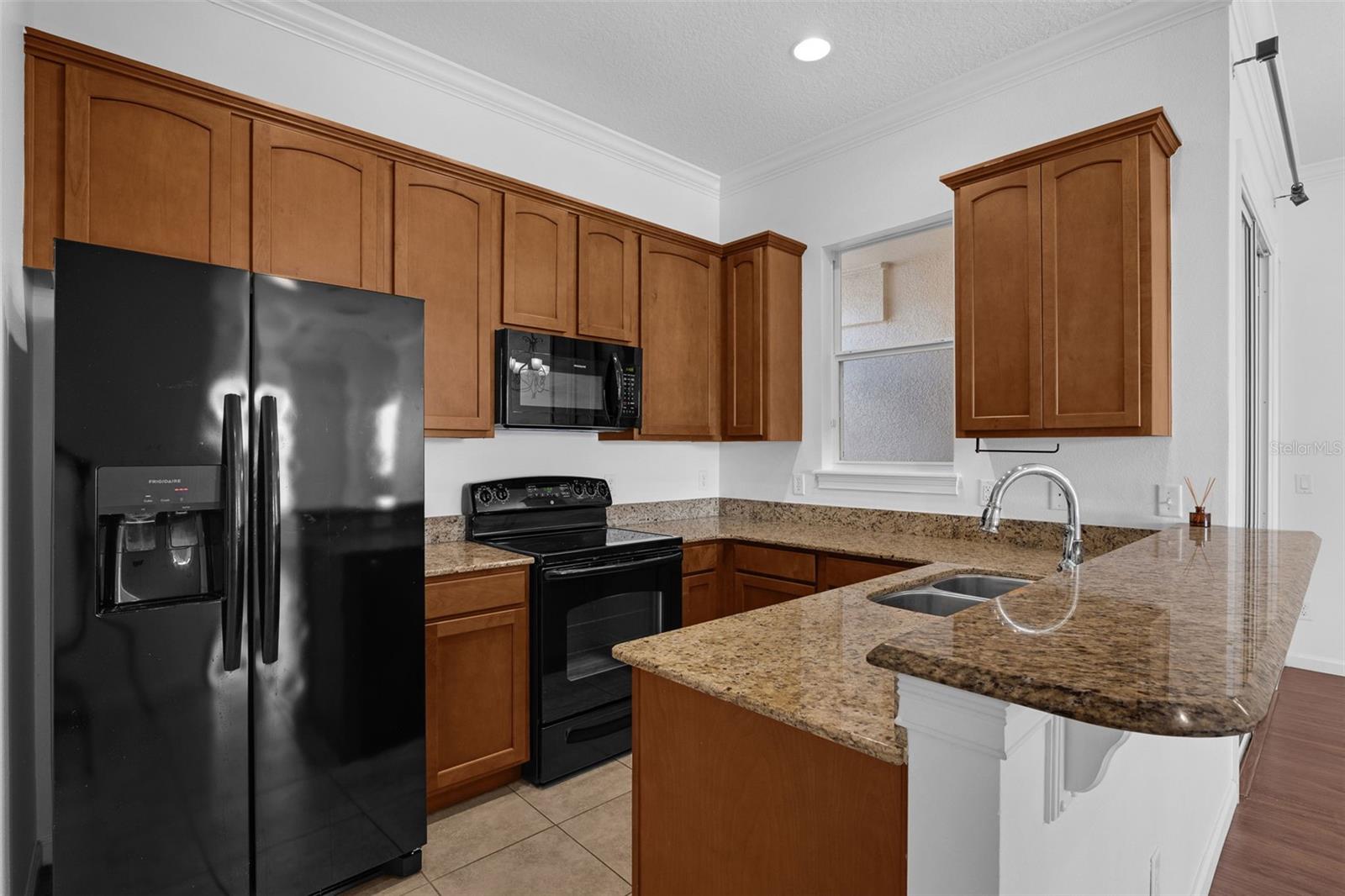 12727 TANJA KING BLVD